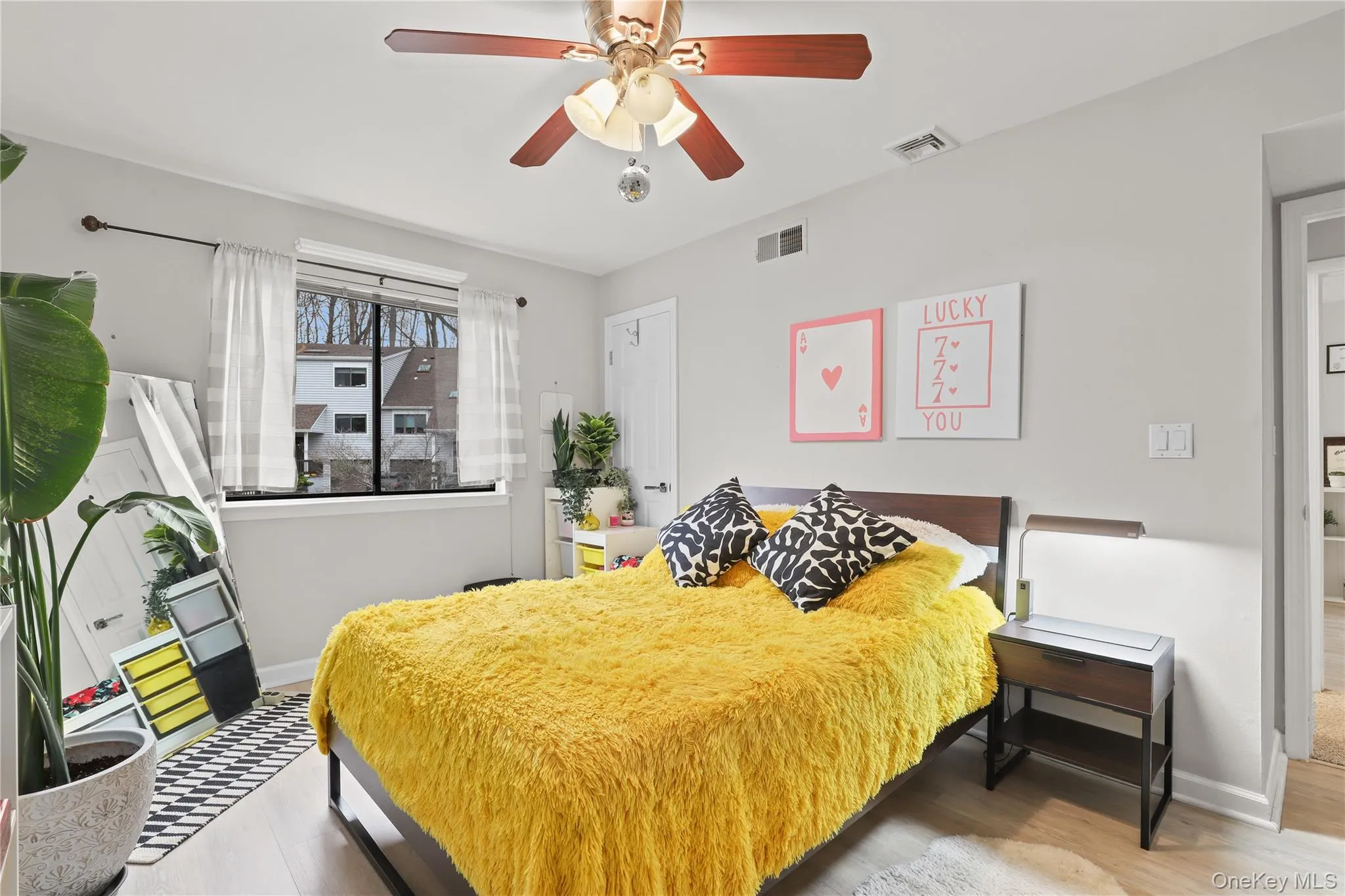6 Harriman Keep Road, Greenburgh, NY, 4 Bedrooms Bedrooms, 9 Rooms Rooms,2 BathroomsBathrooms,Residential,For Rent,Harriman Keep,0,1006855 6 Harriman Keep Road, Greenburgh, NY, 4 Bedrooms Bedrooms, 9 Rooms Rooms,2 BathroomsBathrooms,Residential,For Rent,Harriman Keep,0,1006855