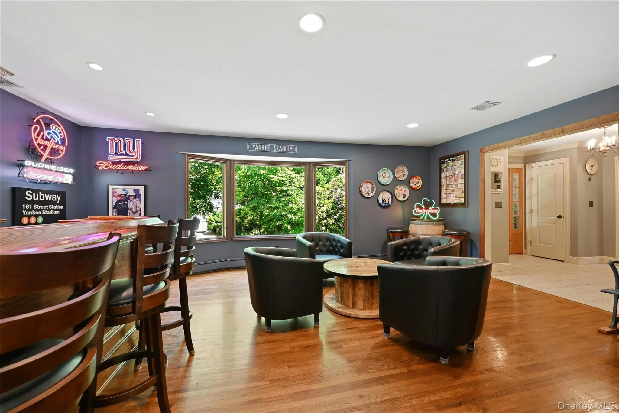 28 Maplewood Drive, Huntington, NY, 4 Bedrooms Bedrooms, 8 Rooms Rooms,2 BathroomsBathrooms,Residential,For Rent,Maplewood,0,1006857 28 Maplewood Drive, Huntington, NY, 4 Bedrooms Bedrooms, 8 Rooms Rooms,2 BathroomsBathrooms,Residential,For Rent,Maplewood,0,1006857