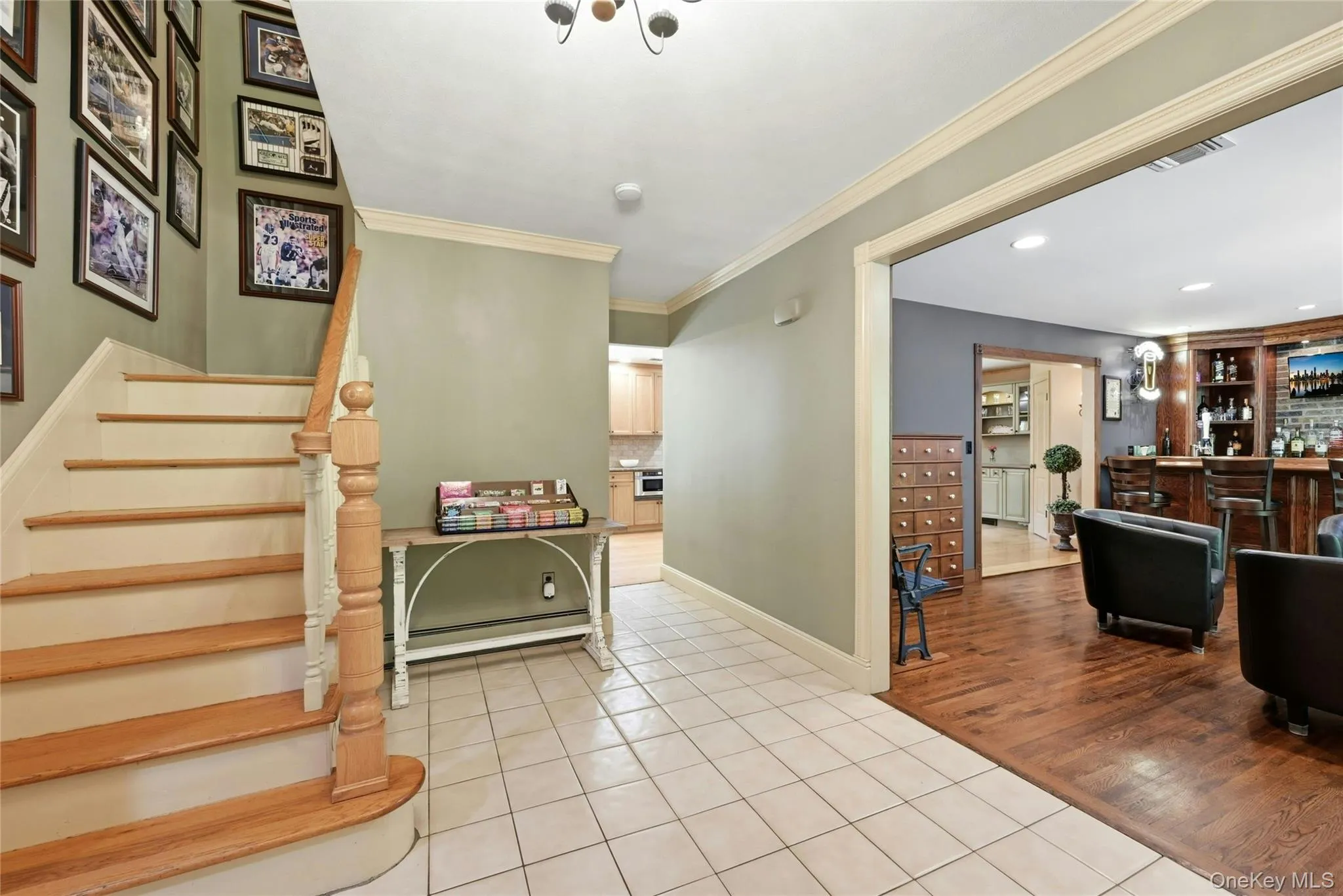 28 Maplewood Drive, Huntington, NY, 4 Bedrooms Bedrooms, 8 Rooms Rooms,2 BathroomsBathrooms,Residential,For Rent,Maplewood,0,1006857 28 Maplewood Drive, Huntington, NY, 4 Bedrooms Bedrooms, 8 Rooms Rooms,2 BathroomsBathrooms,Residential,For Rent,Maplewood,0,1006857