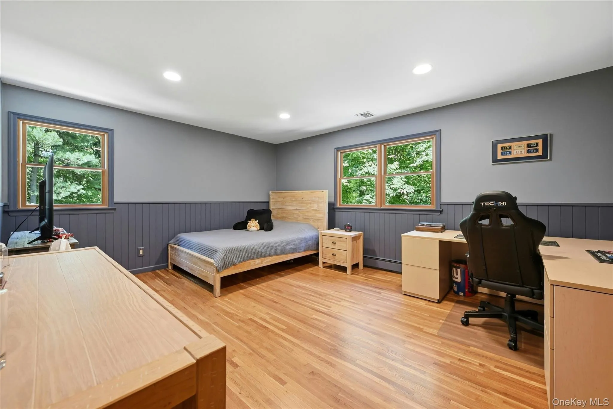 28 Maplewood Drive, Huntington, NY, 4 Bedrooms Bedrooms, 8 Rooms Rooms,2 BathroomsBathrooms,Residential,For Rent,Maplewood,0,1006857 28 Maplewood Drive, Huntington, NY, 4 Bedrooms Bedrooms, 8 Rooms Rooms,2 BathroomsBathrooms,Residential,For Rent,Maplewood,0,1006857