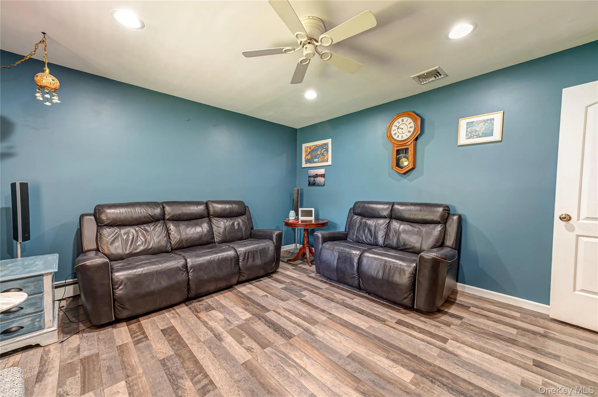 22 Vine Street, Brookhaven, NY, 4 Bedrooms Bedrooms, 10 Rooms Rooms,2 BathroomsBathrooms,Residential,For Rent,Vine,0,1006863 22 Vine Street, Brookhaven, NY, 4 Bedrooms Bedrooms, 10 Rooms Rooms,2 BathroomsBathrooms,Residential,For Rent,Vine,0,1006863