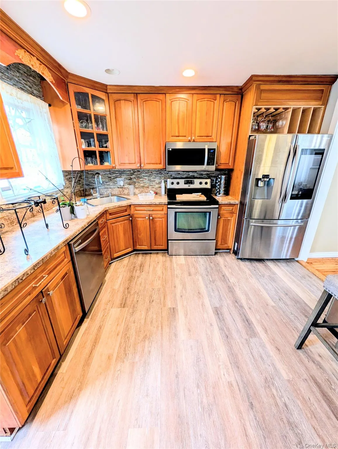 35 Jackson Avenue, Babylon, NY, 3 Bedrooms Bedrooms, 7 Rooms Rooms,2 BathroomsBathrooms,Residential,For Rent,Jackson,0,1006864 35 Jackson Avenue, Babylon, NY, 3 Bedrooms Bedrooms, 7 Rooms Rooms,2 BathroomsBathrooms,Residential,For Rent,Jackson,0,1006864
