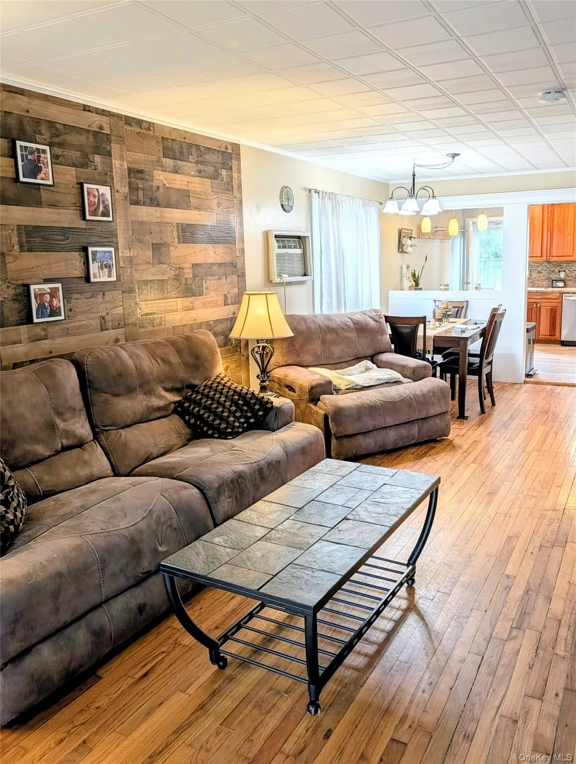 35 Jackson Avenue, Babylon, NY, 3 Bedrooms Bedrooms, 7 Rooms Rooms,2 BathroomsBathrooms,Residential,For Rent,Jackson,0,1006864 35 Jackson Avenue, Babylon, NY, 3 Bedrooms Bedrooms, 7 Rooms Rooms,2 BathroomsBathrooms,Residential,For Rent,Jackson,0,1006864