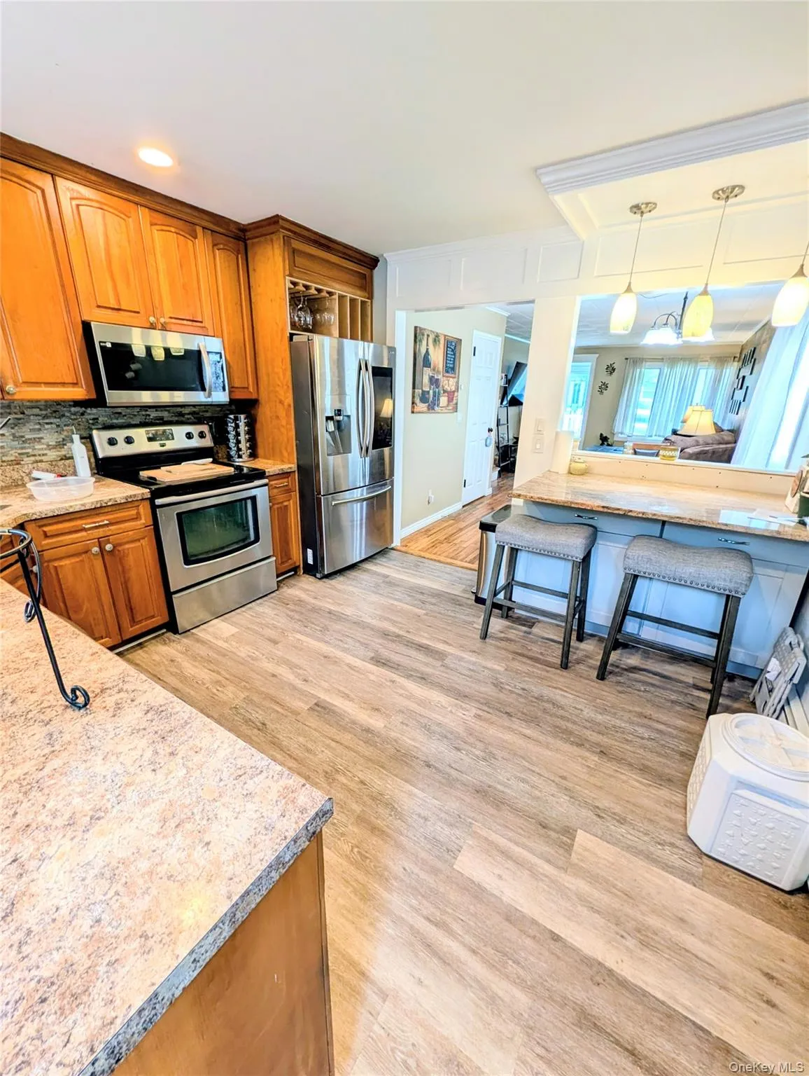 35 Jackson Avenue, Babylon, NY, 3 Bedrooms Bedrooms, 7 Rooms Rooms,2 BathroomsBathrooms,Residential,For Rent,Jackson,0,1006864 35 Jackson Avenue, Babylon, NY, 3 Bedrooms Bedrooms, 7 Rooms Rooms,2 BathroomsBathrooms,Residential,For Rent,Jackson,0,1006864