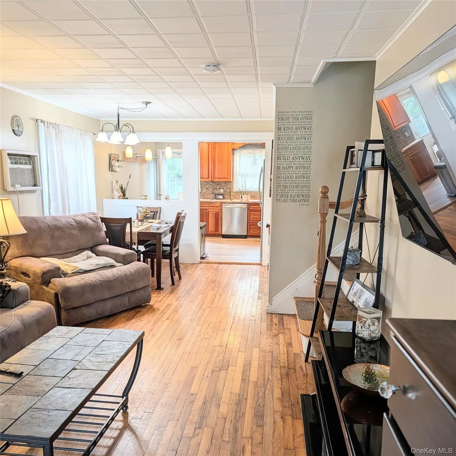 35 Jackson Avenue, Babylon, NY, 3 Bedrooms Bedrooms, 7 Rooms Rooms,2 BathroomsBathrooms,Residential,For Rent,Jackson,0,1006864 35 Jackson Avenue, Babylon, NY, 3 Bedrooms Bedrooms, 7 Rooms Rooms,2 BathroomsBathrooms,Residential,For Rent,Jackson,0,1006864