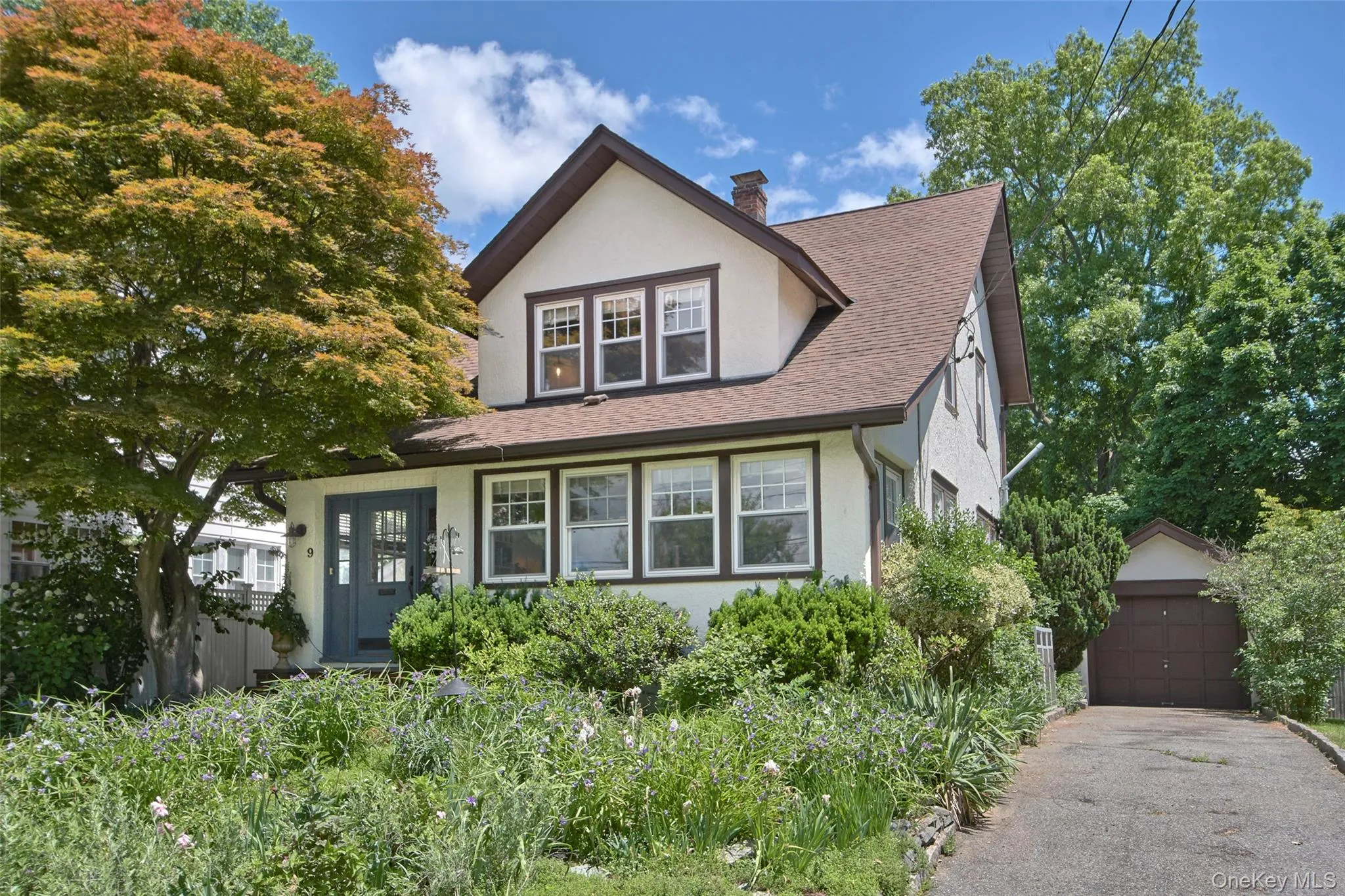 9 Fenton Street, Rye City, NY, 3 Bedrooms Bedrooms, 7 Rooms Rooms,2 BathroomsBathrooms,Residential Lease,For Rent,Fenton,0,1006865 9 Fenton Street, Rye City, NY, 3 Bedrooms Bedrooms, 7 Rooms Rooms,2 BathroomsBathrooms,Residential Lease,For Rent,Fenton,0,1006865