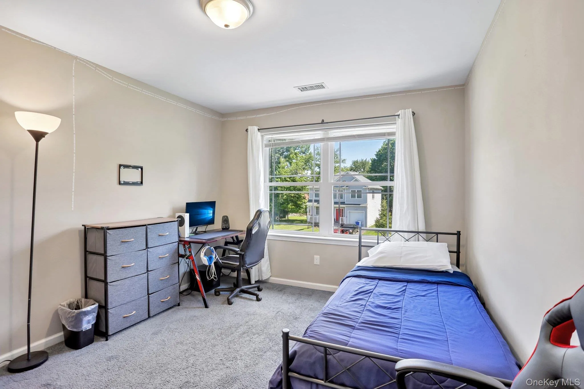 16 Houston Ext Avenue, Middletown, NY, 4 Bedrooms Bedrooms, 9 Rooms Rooms,2 BathroomsBathrooms,Residential,For Rent,Houston Ext,0,1006867 16 Houston Ext Avenue, Middletown, NY, 4 Bedrooms Bedrooms, 9 Rooms Rooms,2 BathroomsBathrooms,Residential,For Rent,Houston Ext,0,1006867