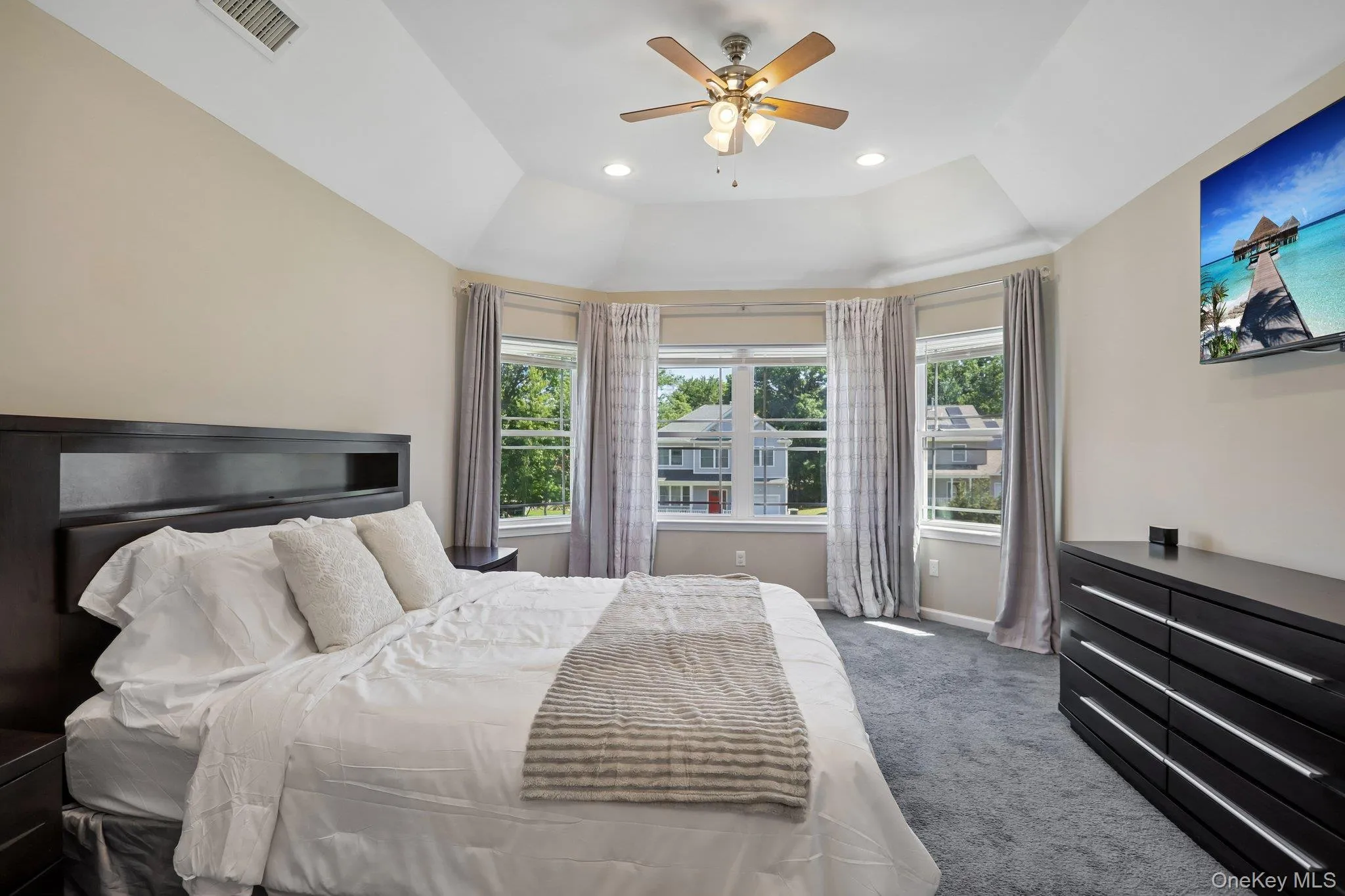 16 Houston Ext Avenue, Middletown, NY, 4 Bedrooms Bedrooms, 9 Rooms Rooms,2 BathroomsBathrooms,Residential,For Rent,Houston Ext,0,1006867 16 Houston Ext Avenue, Middletown, NY, 4 Bedrooms Bedrooms, 9 Rooms Rooms,2 BathroomsBathrooms,Residential,For Rent,Houston Ext,0,1006867