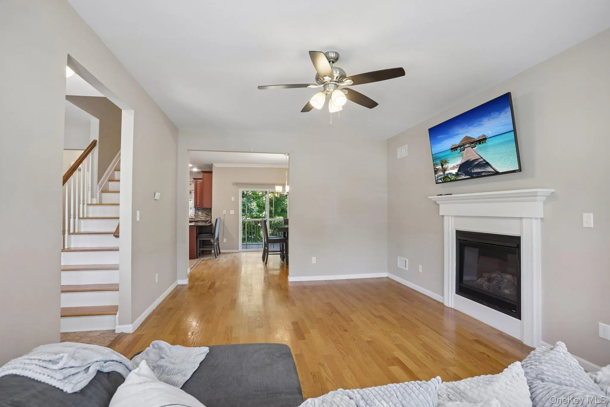 16 Houston Ext Avenue, Middletown, NY, 4 Bedrooms Bedrooms, 9 Rooms Rooms,2 BathroomsBathrooms,Residential,For Rent,Houston Ext,0,1006867 16 Houston Ext Avenue, Middletown, NY, 4 Bedrooms Bedrooms, 9 Rooms Rooms,2 BathroomsBathrooms,Residential,For Rent,Houston Ext,0,1006867