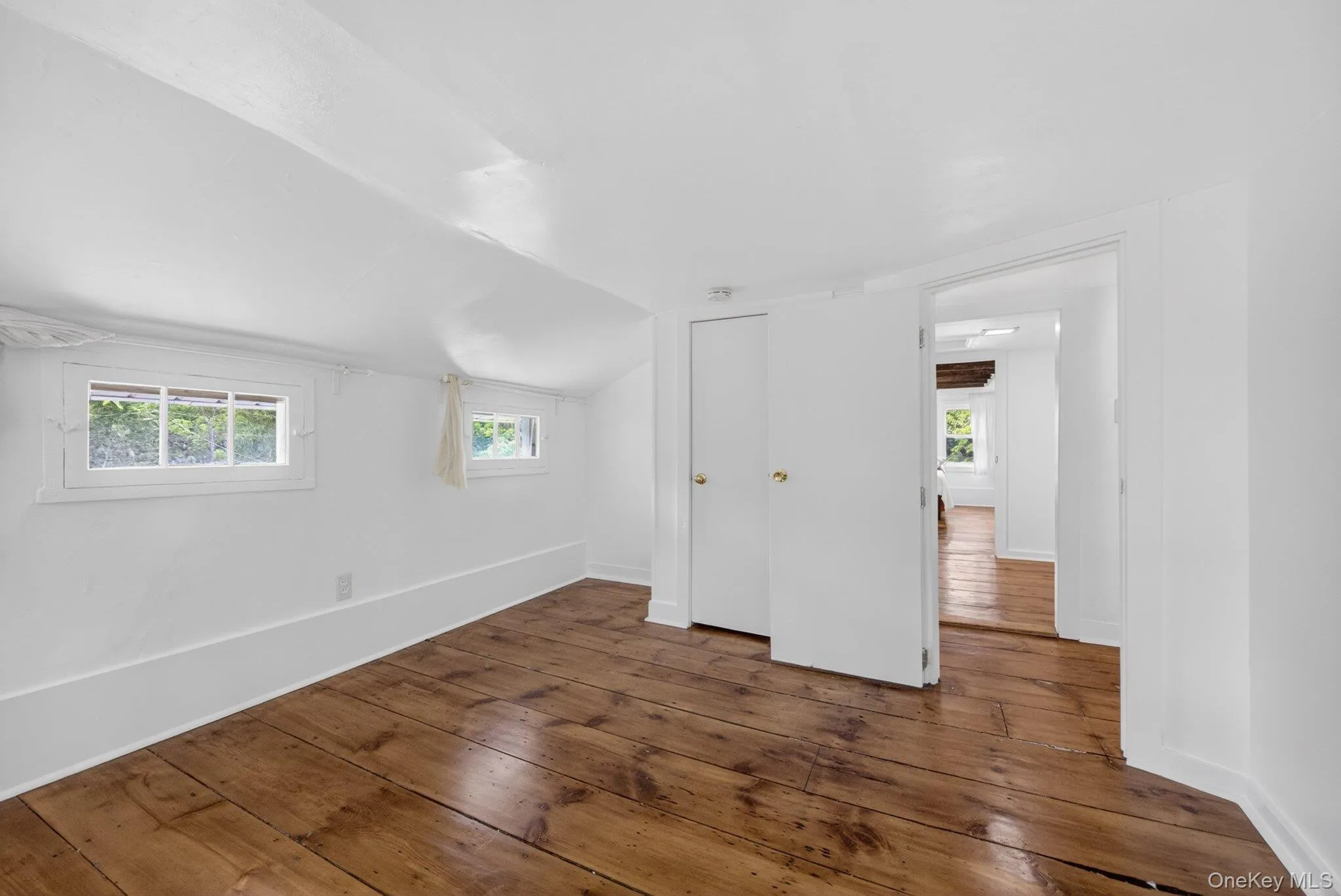 Second Bedroom 3rd Floor Second Bedroom 3rd Floor