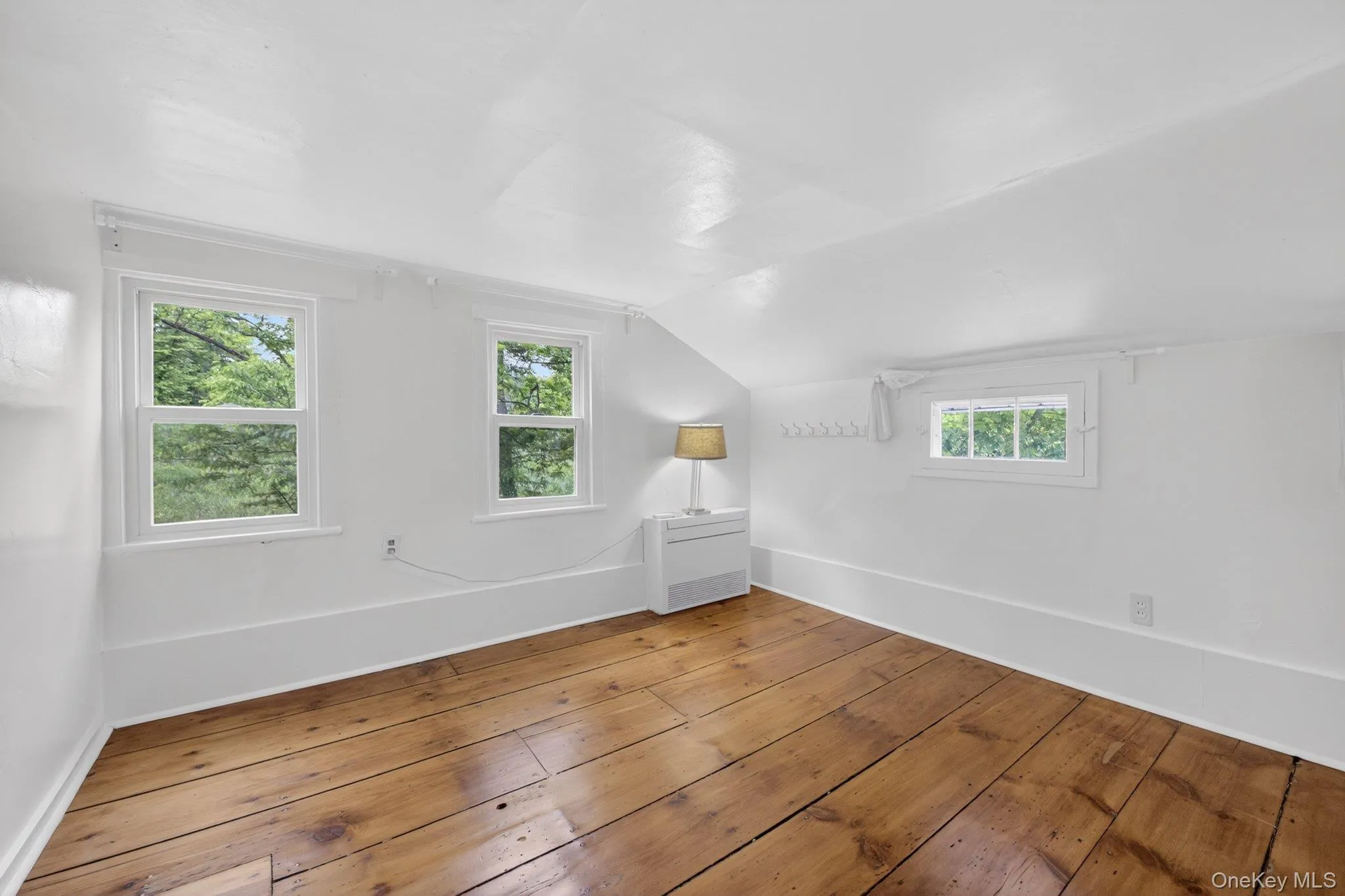 Second Bedroom 3rd Floor Second Bedroom 3rd Floor