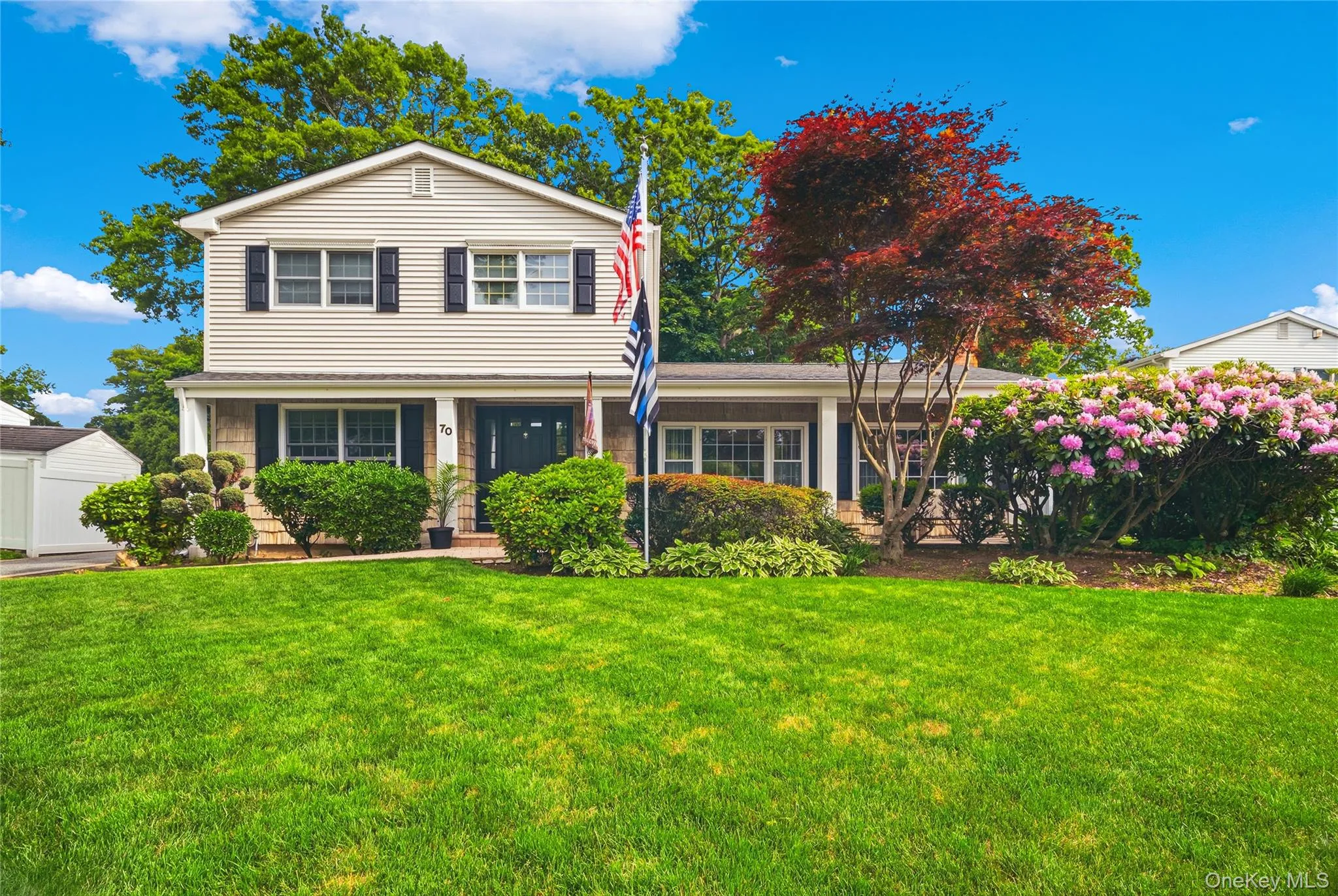 70 Birch Street, Brookhaven, NY, 3 Bedrooms Bedrooms, 8 Rooms Rooms,2 BathroomsBathrooms,Residential,For Rent,Birch,0,1006869 70 Birch Street, Brookhaven, NY, 3 Bedrooms Bedrooms, 8 Rooms Rooms,2 BathroomsBathrooms,Residential,For Rent,Birch,0,1006869