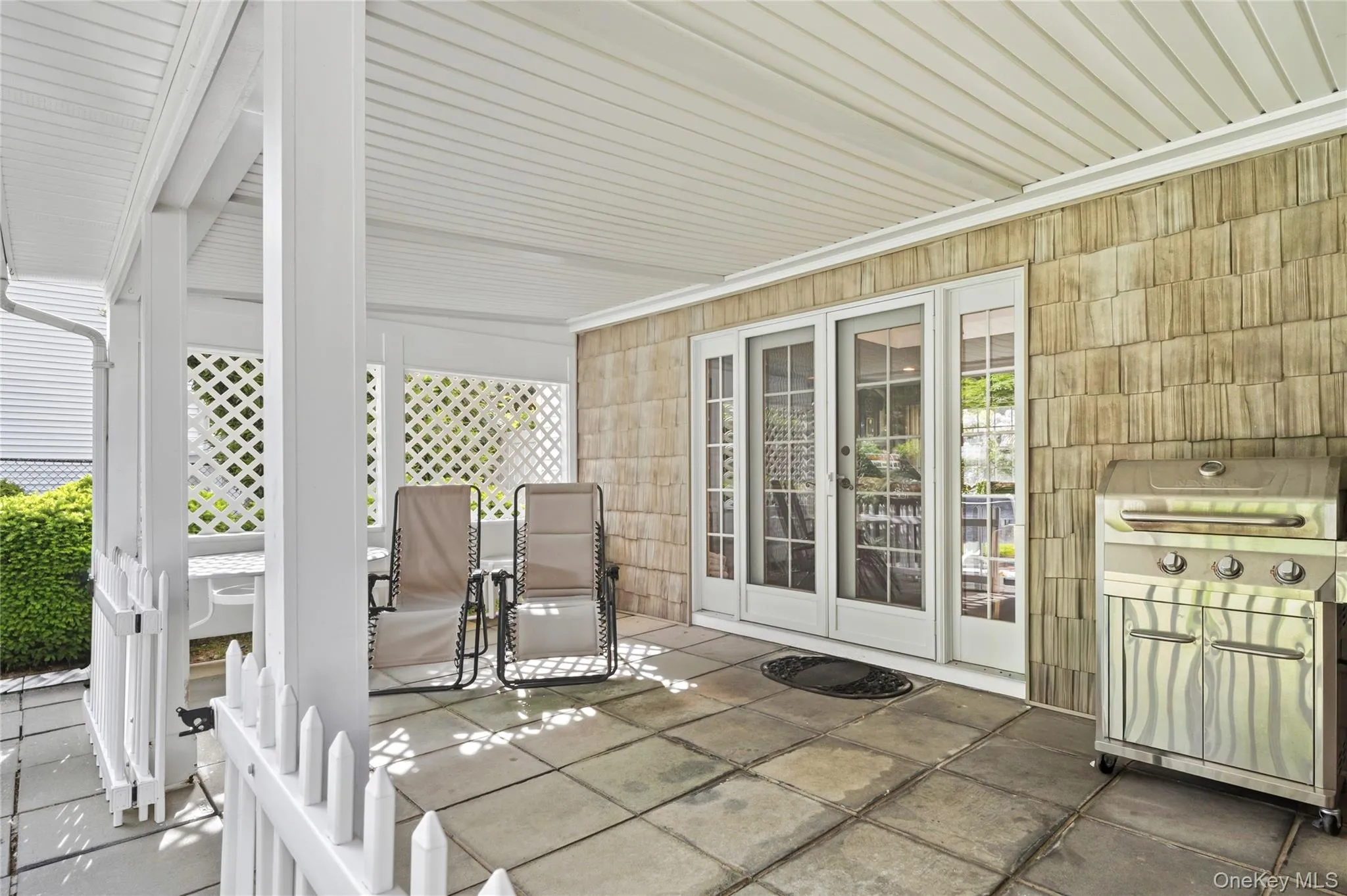 70 Birch Street, Brookhaven, NY, 3 Bedrooms Bedrooms, 8 Rooms Rooms,2 BathroomsBathrooms,Residential,For Rent,Birch,0,1006869 70 Birch Street, Brookhaven, NY, 3 Bedrooms Bedrooms, 8 Rooms Rooms,2 BathroomsBathrooms,Residential,For Rent,Birch,0,1006869