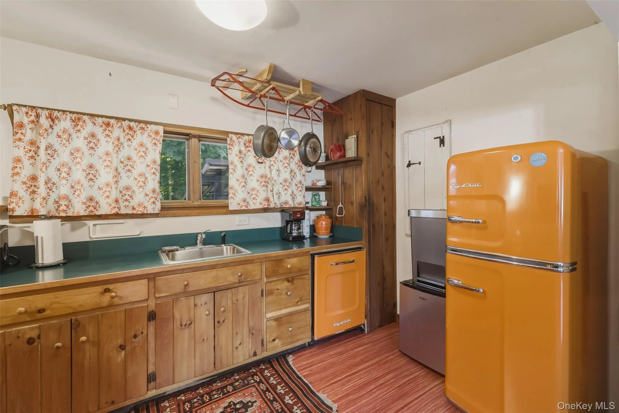 5 - 7 Downer Lane, Woodstock, NY, 5 Bedrooms Bedrooms, 10 Rooms Rooms,5 BathroomsBathrooms,Residential,For Rent,Downer,0,1006871 5 - 7 Downer Lane, Woodstock, NY, 5 Bedrooms Bedrooms, 10 Rooms Rooms,5 BathroomsBathrooms,Residential,For Rent,Downer,0,1006871
