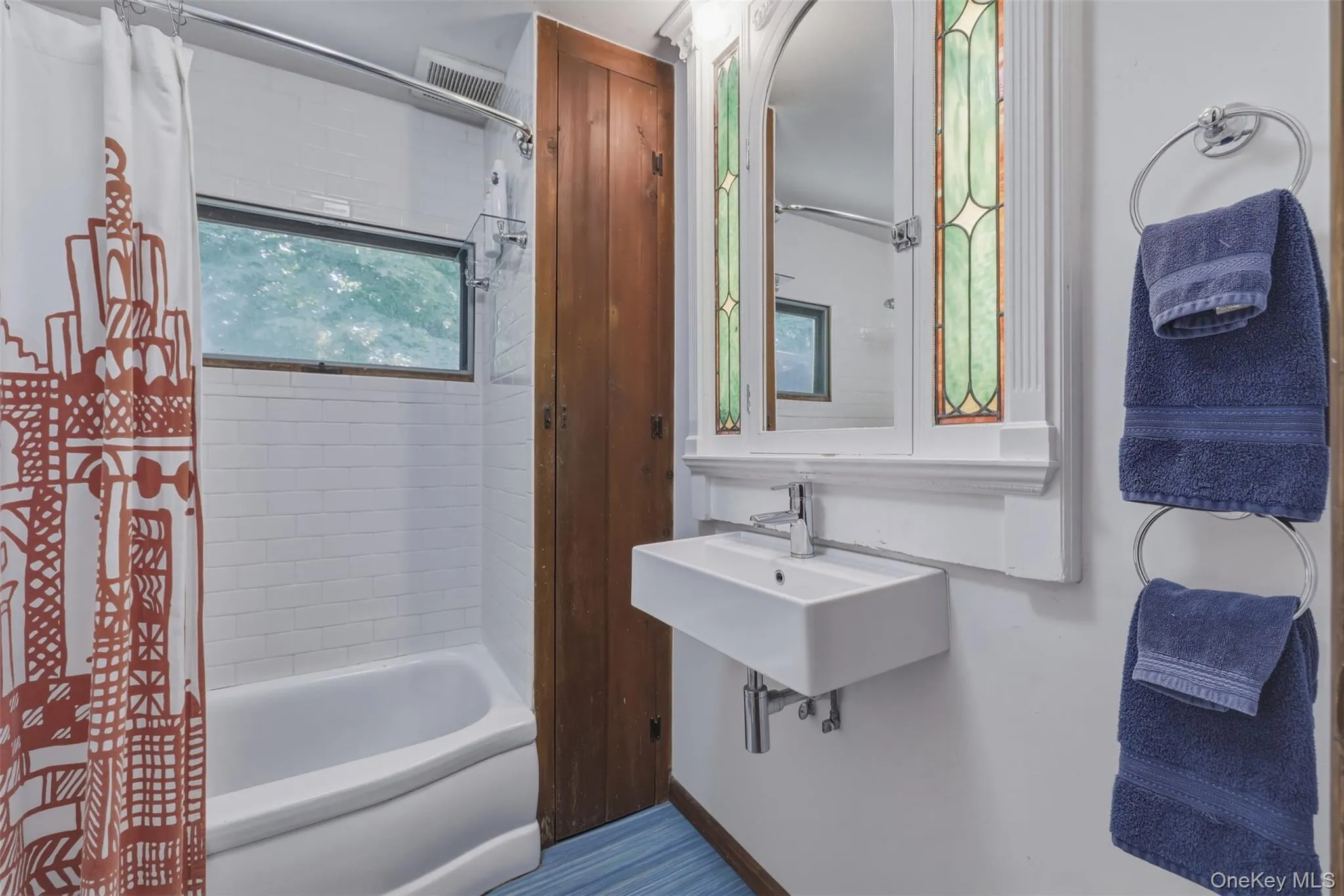 5 - 7 Downer Lane, Woodstock, NY, 5 Bedrooms Bedrooms, 10 Rooms Rooms,5 BathroomsBathrooms,Residential,For Rent,Downer,0,1006871 5 - 7 Downer Lane, Woodstock, NY, 5 Bedrooms Bedrooms, 10 Rooms Rooms,5 BathroomsBathrooms,Residential,For Rent,Downer,0,1006871