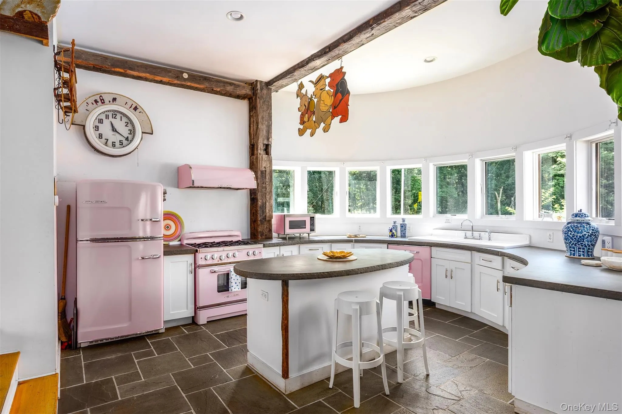 5 Downer Lane, Woodstock, NY, 4 Bedrooms Bedrooms, 10 Rooms Rooms,4 BathroomsBathrooms,Residential,For Rent,Downer,0,1006872 5 Downer Lane, Woodstock, NY, 4 Bedrooms Bedrooms, 10 Rooms Rooms,4 BathroomsBathrooms,Residential,For Rent,Downer,0,1006872