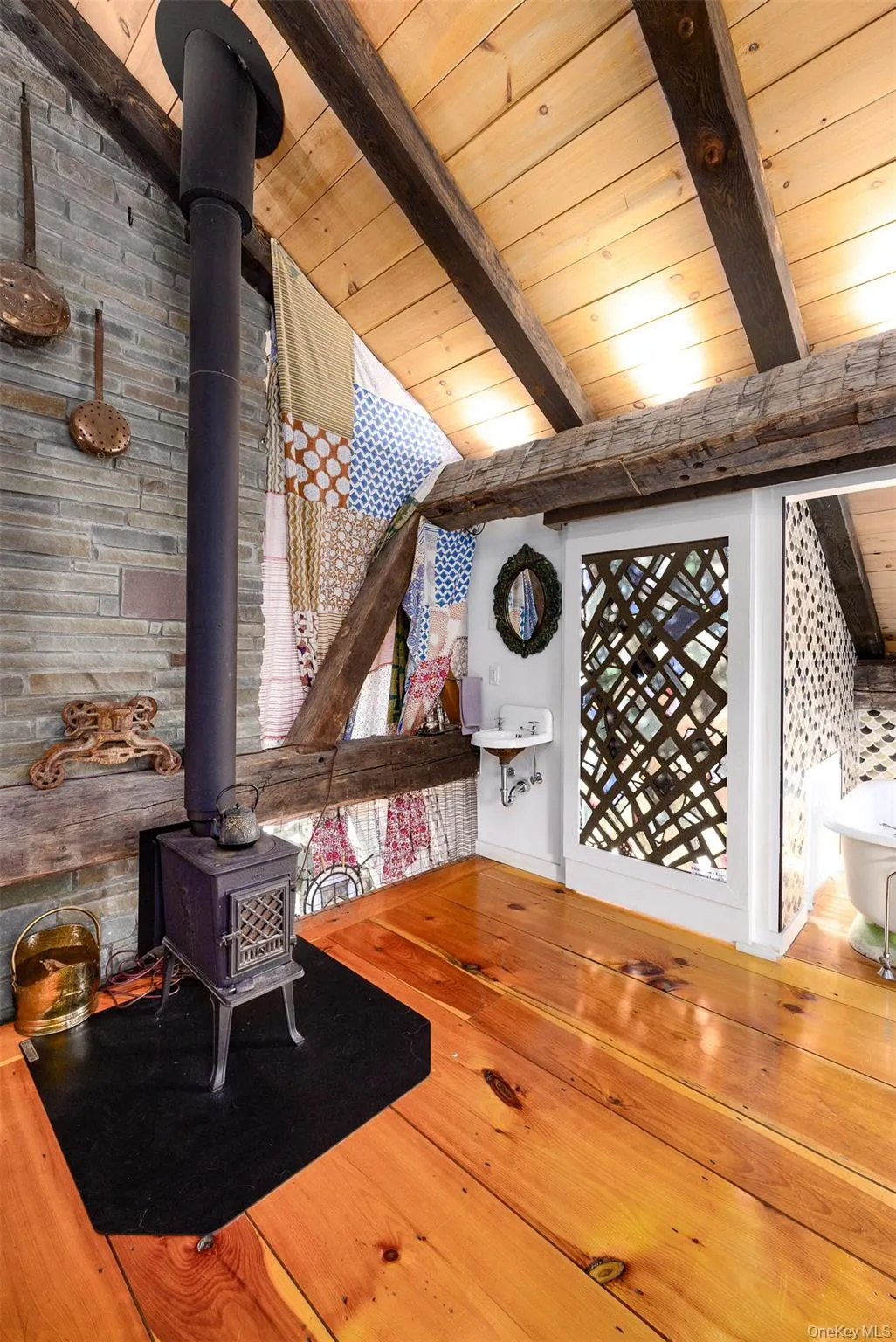 5 Downer Lane, Woodstock, NY, 4 Bedrooms Bedrooms, 10 Rooms Rooms,4 BathroomsBathrooms,Residential,For Rent,Downer,0,1006872 5 Downer Lane, Woodstock, NY, 4 Bedrooms Bedrooms, 10 Rooms Rooms,4 BathroomsBathrooms,Residential,For Rent,Downer,0,1006872