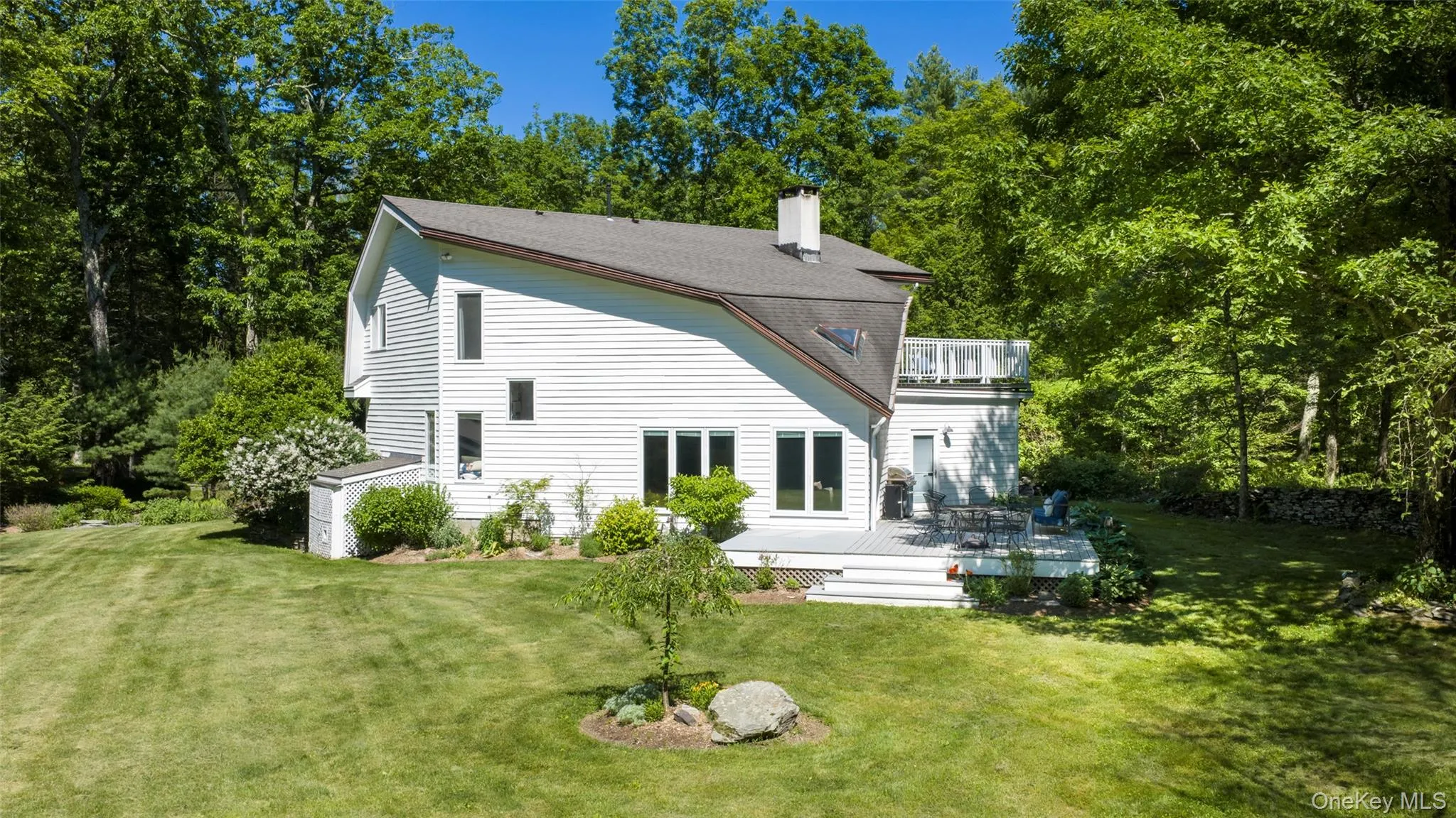 19 Blues Quarry, Woodstock, NY, 4 Bedrooms Bedrooms, 8 Rooms Rooms,3 BathroomsBathrooms,Residential,For Rent,Blues Quarry,0,1006874 19 Blues Quarry, Woodstock, NY, 4 Bedrooms Bedrooms, 8 Rooms Rooms,3 BathroomsBathrooms,Residential,For Rent,Blues Quarry,0,1006874