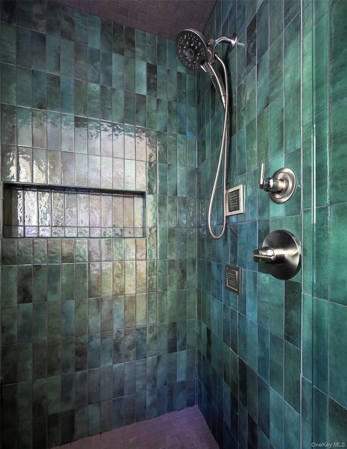 19 Blues Quarry, Woodstock, NY, 4 Bedrooms Bedrooms, 8 Rooms Rooms,3 BathroomsBathrooms,Residential,For Rent,Blues Quarry,0,1006874 19 Blues Quarry, Woodstock, NY, 4 Bedrooms Bedrooms, 8 Rooms Rooms,3 BathroomsBathrooms,Residential,For Rent,Blues Quarry,0,1006874