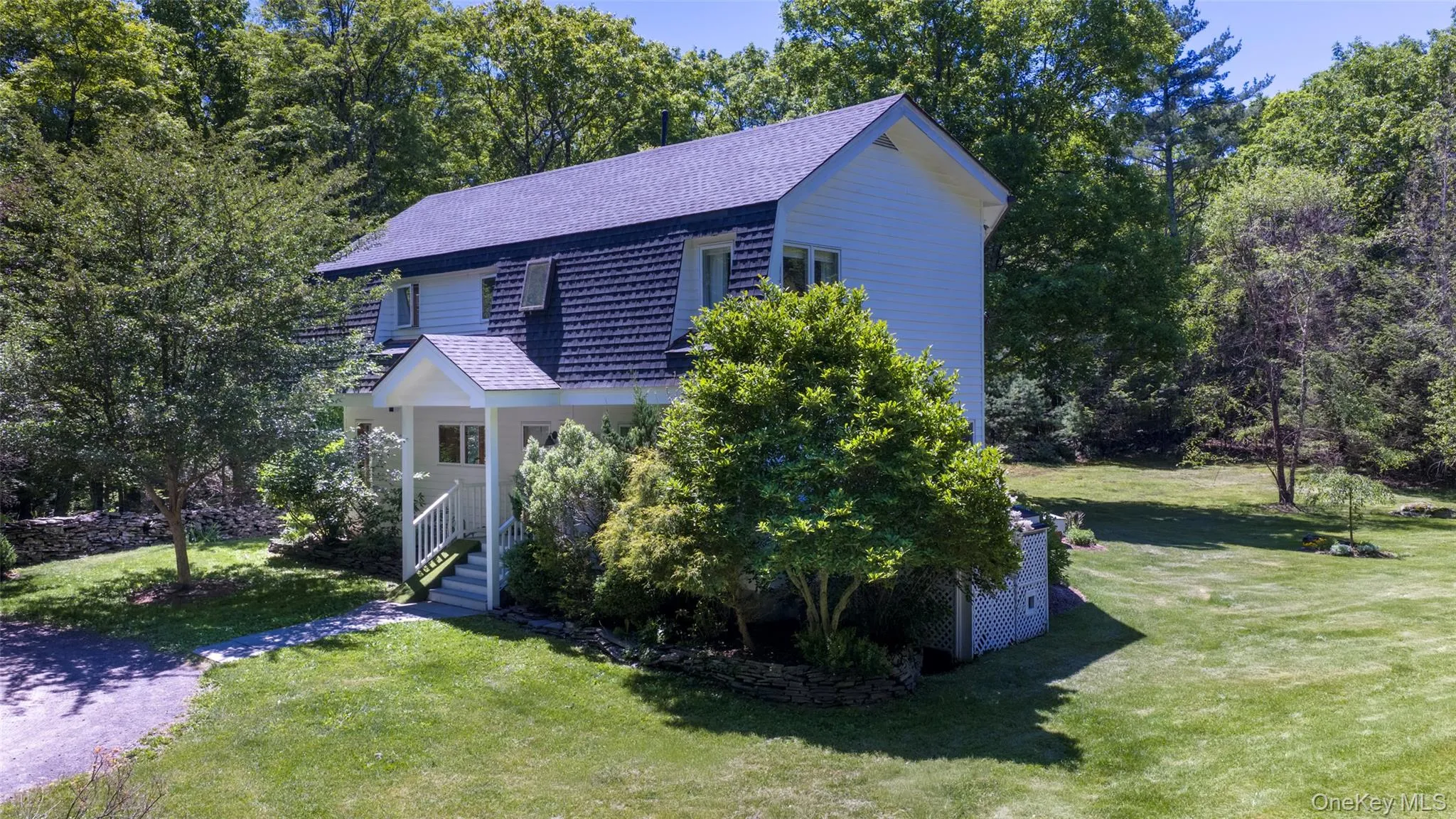 19 Blues Quarry, Woodstock, NY, 3 Bedrooms Bedrooms, 8 Rooms Rooms,2 BathroomsBathrooms,Residential,For Rent,Blues Quarry,0,1006874 19 Blues Quarry, Woodstock, NY, 3 Bedrooms Bedrooms, 8 Rooms Rooms,2 BathroomsBathrooms,Residential,For Rent,Blues Quarry,0,1006874