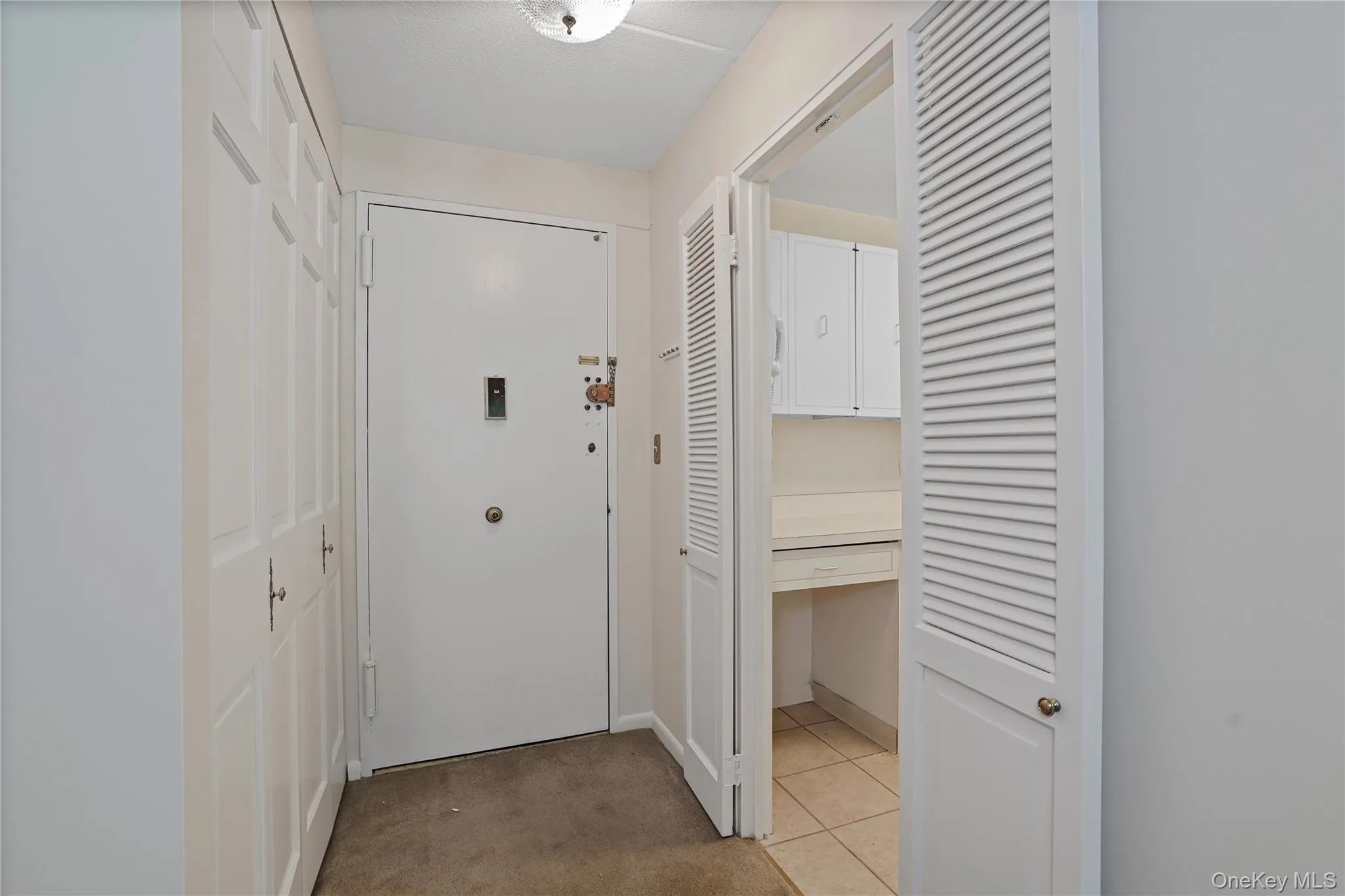 200 High Point Drive, Greenburgh, NY, 1 Bedroom Bedrooms, 4 Rooms Rooms,1 BathroomBathrooms,Residential Lease,For Rent,High Point,0,1006878 200 High Point Drive, Greenburgh, NY, 1 Bedroom Bedrooms, 4 Rooms Rooms,1 BathroomBathrooms,Residential Lease,For Rent,High Point,0,1006878