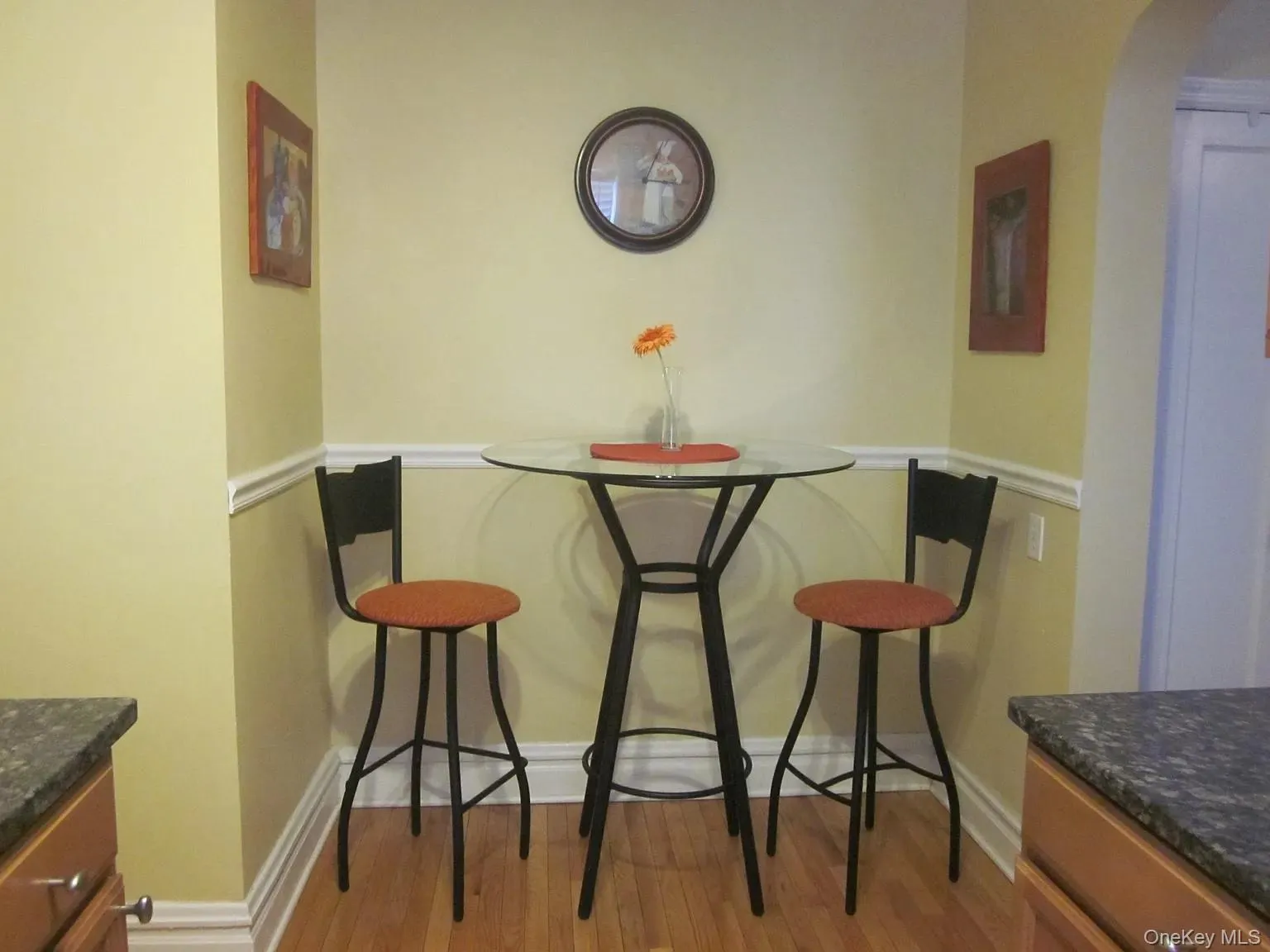 1 Franklin Avenue, White Plains, NY, 3 Rooms Rooms,1 BathroomBathrooms,Residential Lease,For Rent,Franklin,0,1006879 1 Franklin Avenue, White Plains, NY, 3 Rooms Rooms,1 BathroomBathrooms,Residential Lease,For Rent,Franklin,0,1006879