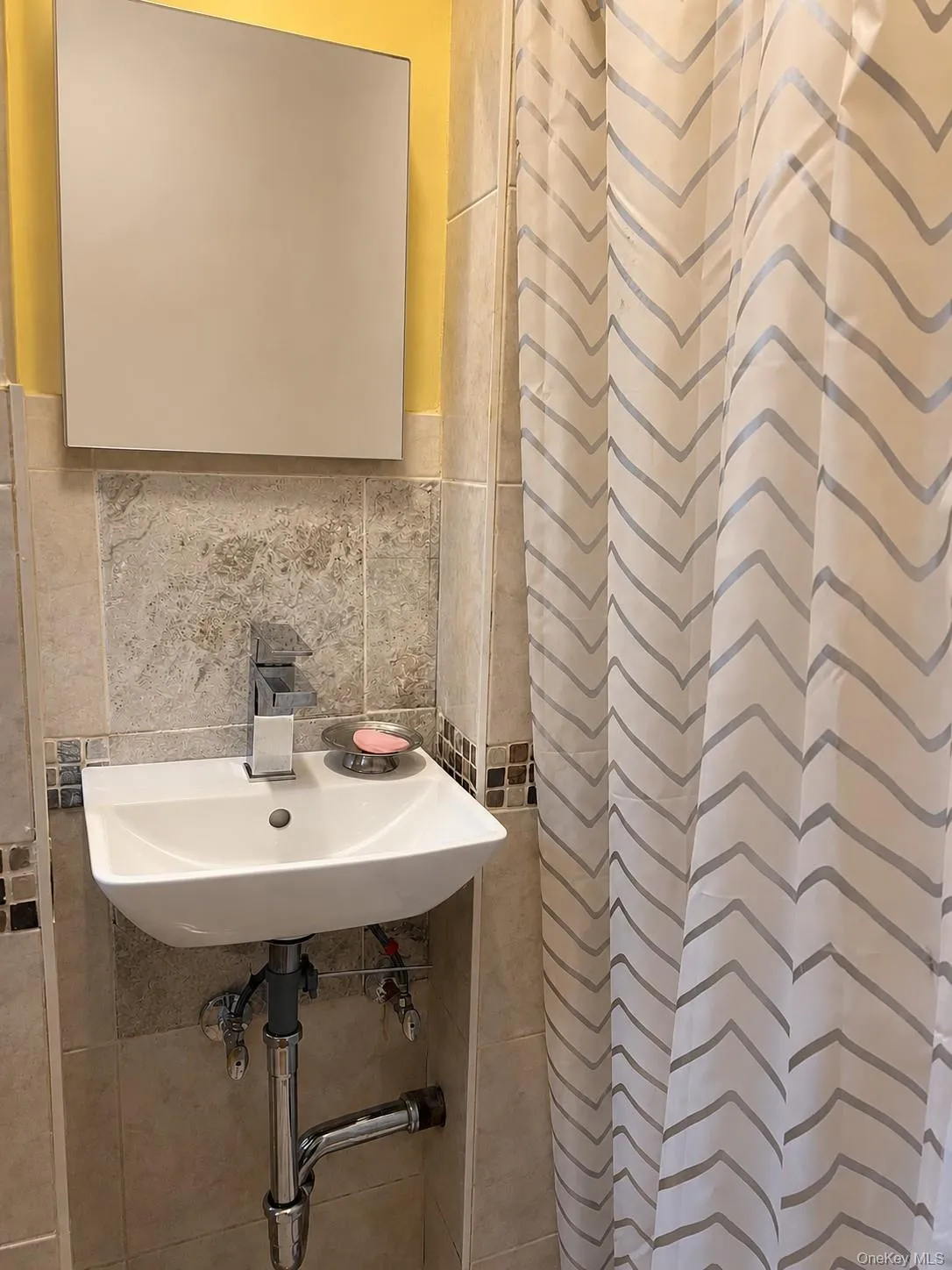 1 Franklin Avenue, White Plains, NY, 3 Rooms Rooms,1 BathroomBathrooms,Residential Lease,For Rent,Franklin,0,1006879 1 Franklin Avenue, White Plains, NY, 3 Rooms Rooms,1 BathroomBathrooms,Residential Lease,For Rent,Franklin,0,1006879