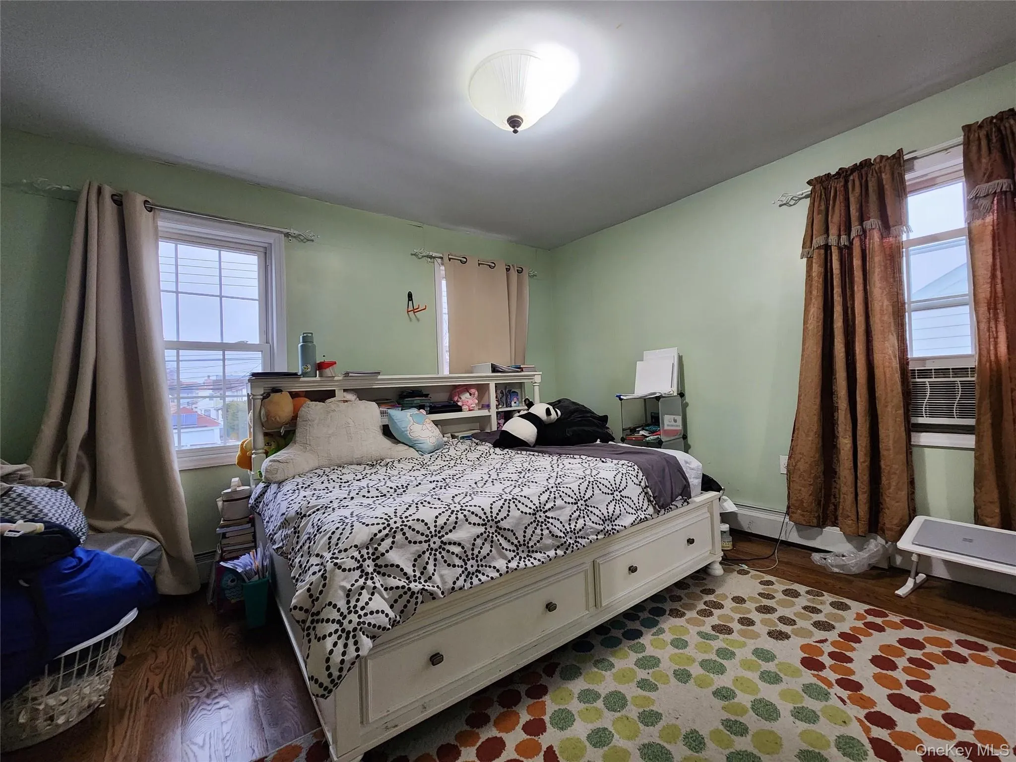 19614 104th Avenue, New York, NY, 4 Bedrooms Bedrooms, 12 Rooms Rooms,3 BathroomsBathrooms,Residential,For Rent,104th,0,1006884 19614 104th Avenue, New York, NY, 4 Bedrooms Bedrooms, 12 Rooms Rooms,3 BathroomsBathrooms,Residential,For Rent,104th,0,1006884