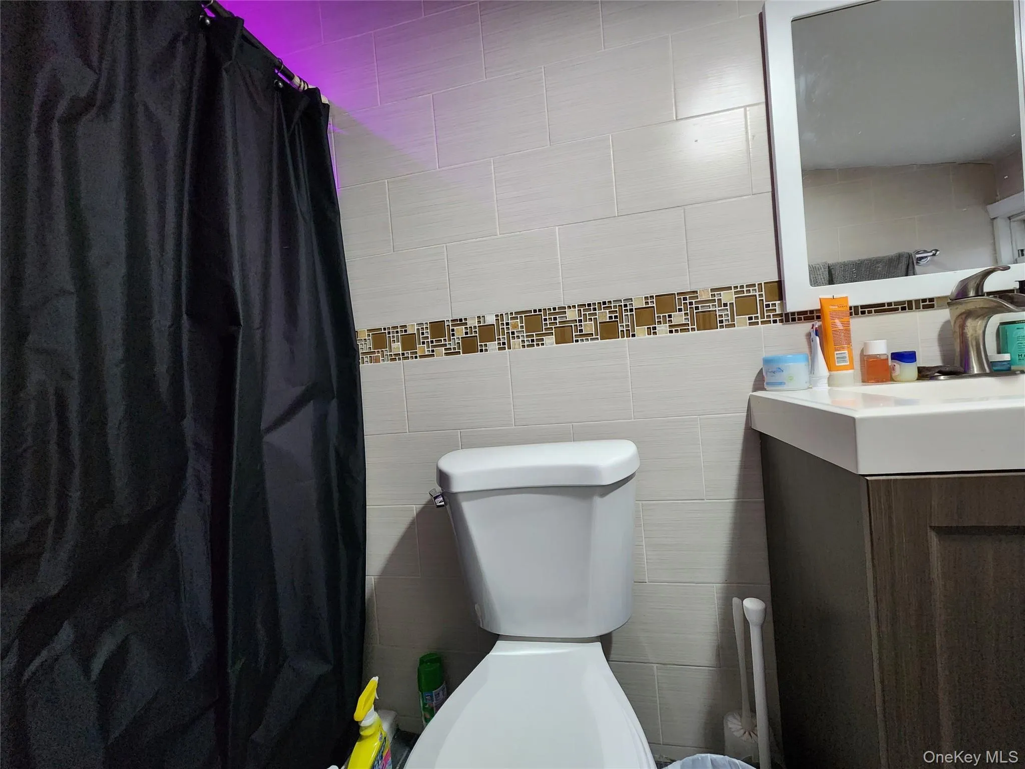 19614 104th Avenue, New York, NY, 4 Bedrooms Bedrooms, 12 Rooms Rooms,3 BathroomsBathrooms,Residential,For Rent,104th,0,1006884 19614 104th Avenue, New York, NY, 4 Bedrooms Bedrooms, 12 Rooms Rooms,3 BathroomsBathrooms,Residential,For Rent,104th,0,1006884