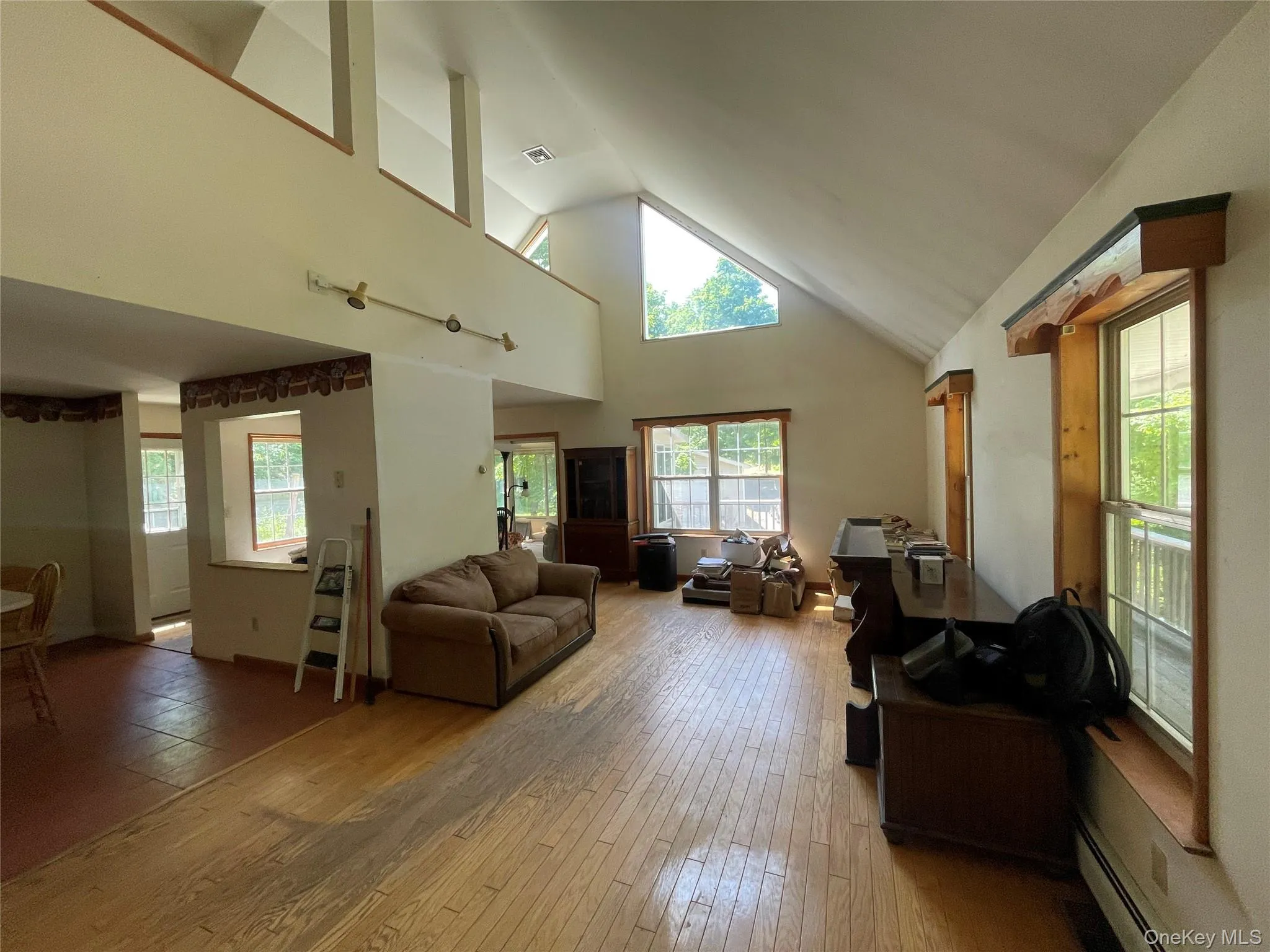 176 Downing Road, La Grange, NY, 3 Bedrooms Bedrooms, 6 Rooms Rooms,2 BathroomsBathrooms,Residential,For Rent,Downing,0,1006885 176 Downing Road, La Grange, NY, 3 Bedrooms Bedrooms, 6 Rooms Rooms,2 BathroomsBathrooms,Residential,For Rent,Downing,0,1006885