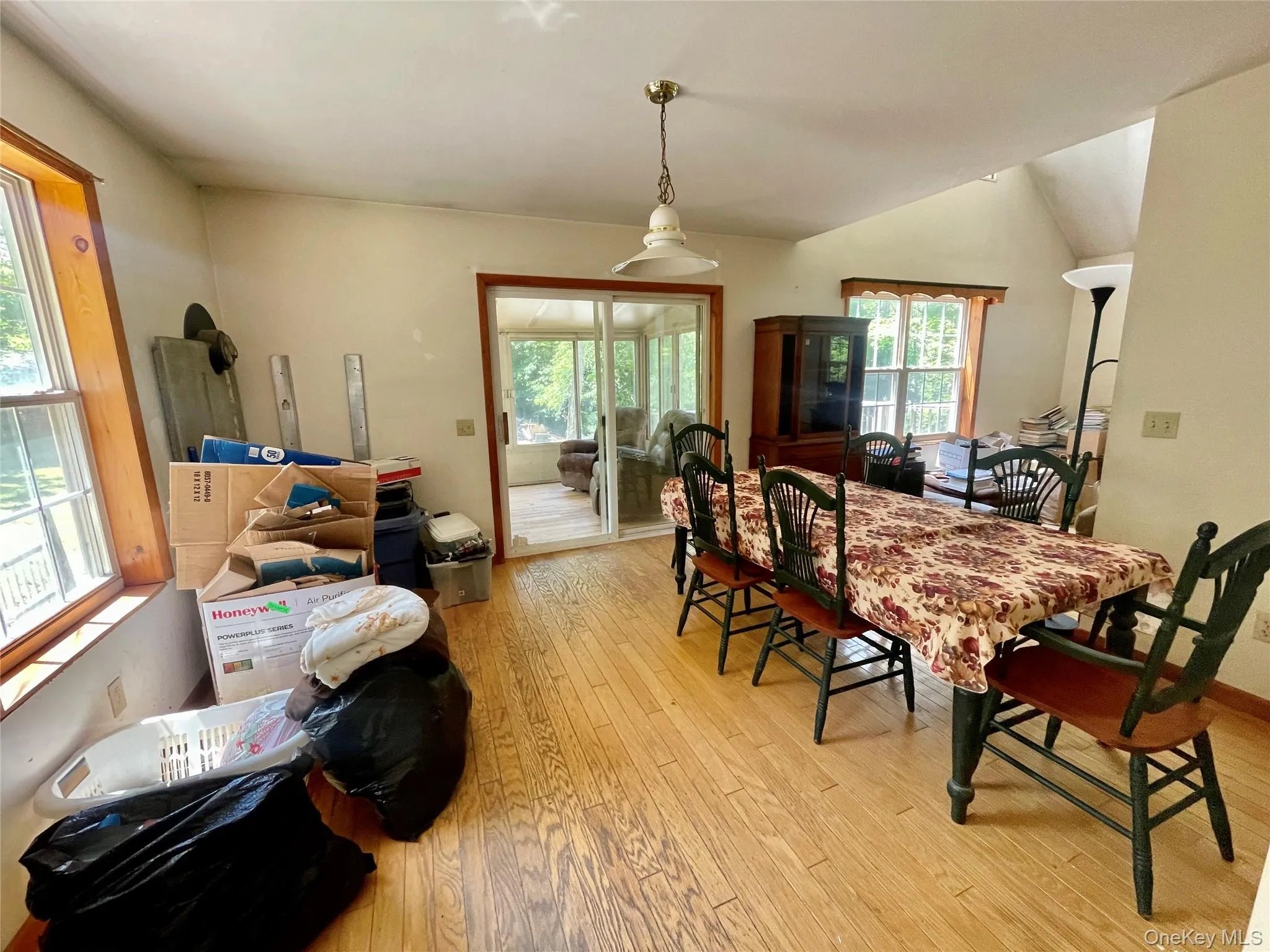 176 Downing Road, La Grange, NY, 3 Bedrooms Bedrooms, 6 Rooms Rooms,2 BathroomsBathrooms,Residential,For Rent,Downing,0,1006885 176 Downing Road, La Grange, NY, 3 Bedrooms Bedrooms, 6 Rooms Rooms,2 BathroomsBathrooms,Residential,For Rent,Downing,0,1006885