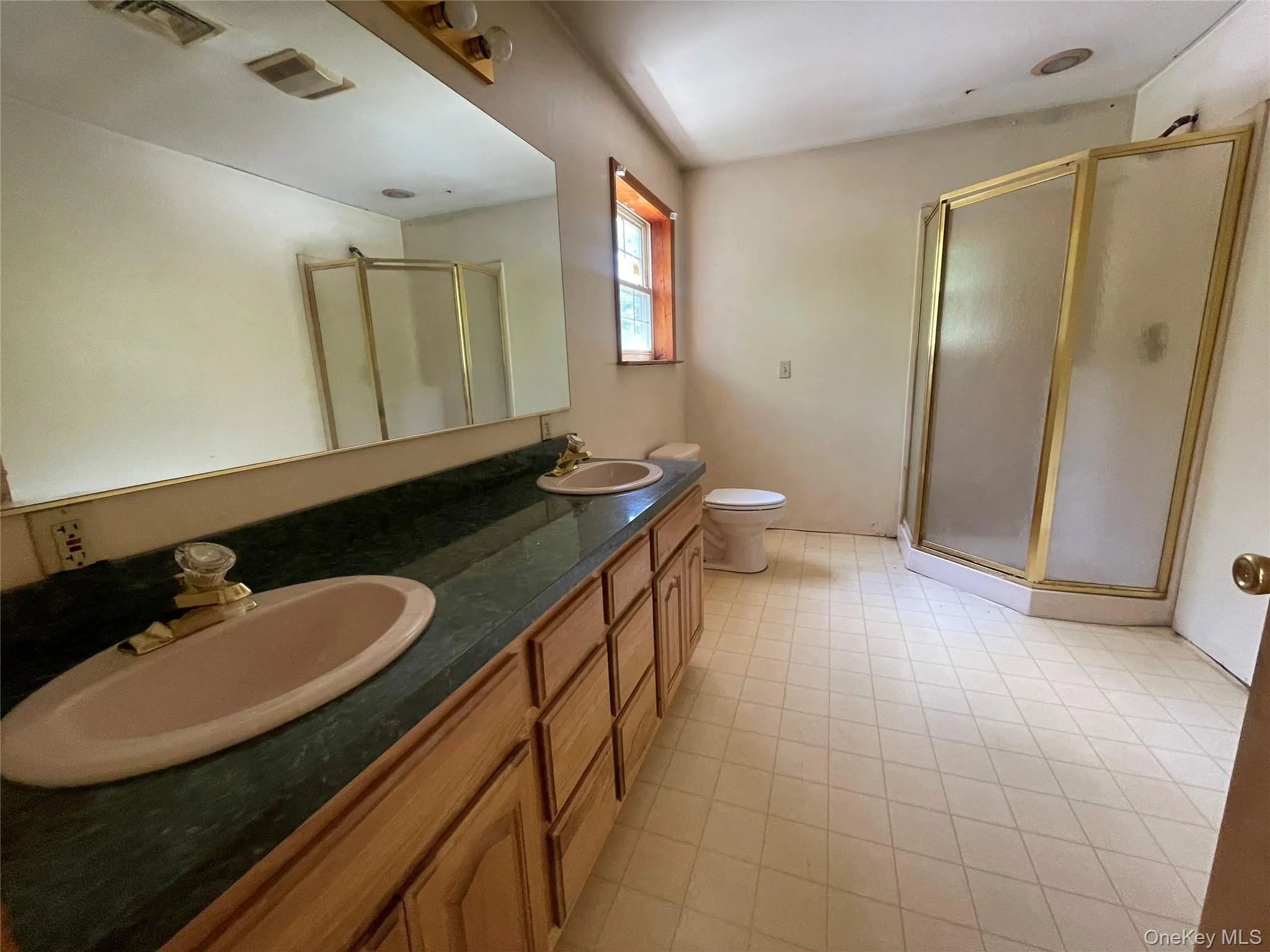 176 Downing Road, La Grange, NY, 3 Bedrooms Bedrooms, 6 Rooms Rooms,2 BathroomsBathrooms,Residential,For Rent,Downing,0,1006885 176 Downing Road, La Grange, NY, 3 Bedrooms Bedrooms, 6 Rooms Rooms,2 BathroomsBathrooms,Residential,For Rent,Downing,0,1006885