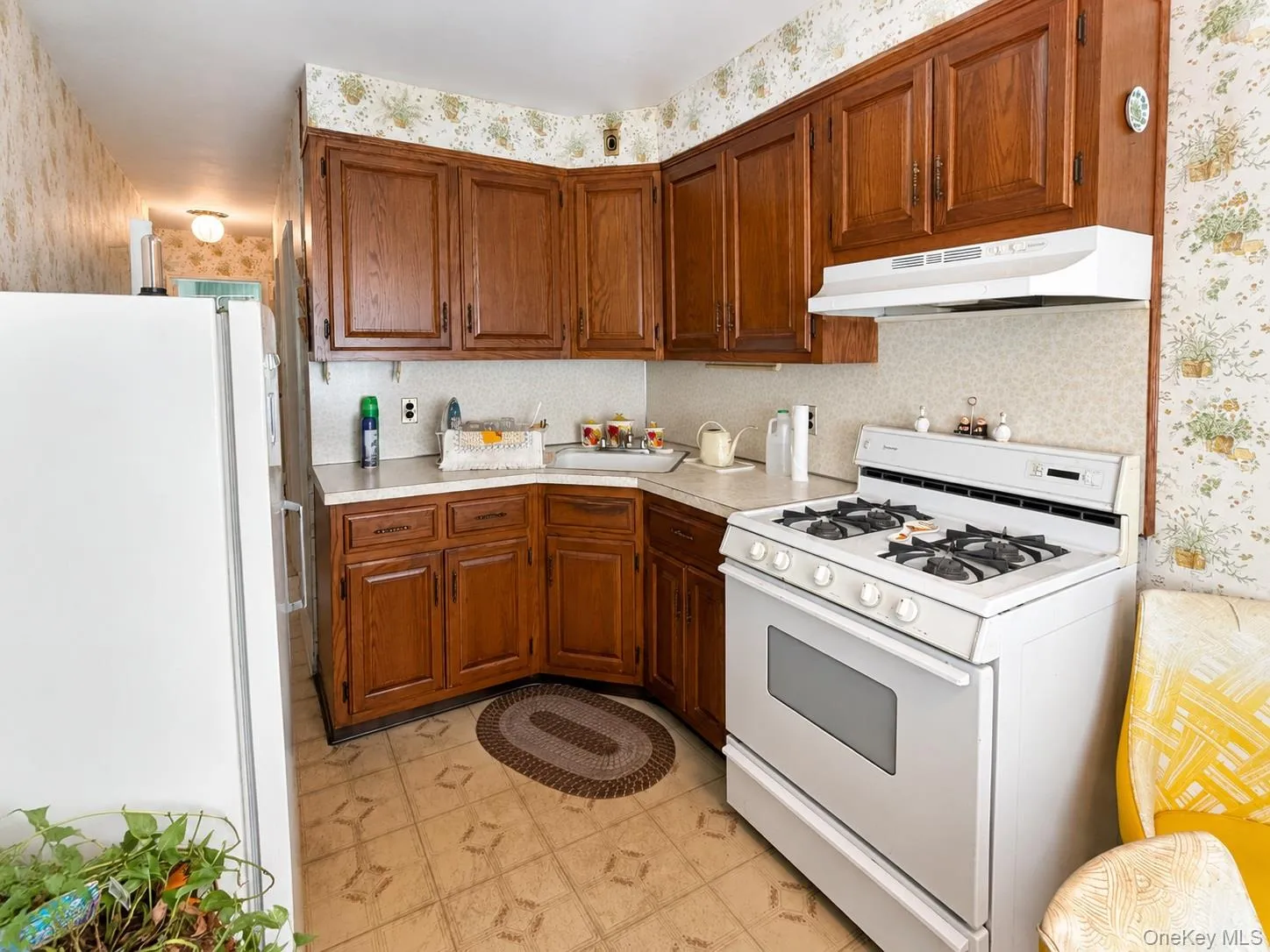 7315 Cook Avenue, New York, NY, 2 Bedrooms Bedrooms, 7 Rooms Rooms,1 BathroomBathrooms,Residential,For Rent,Cook,0,1006888 7315 Cook Avenue, New York, NY, 2 Bedrooms Bedrooms, 7 Rooms Rooms,1 BathroomBathrooms,Residential,For Rent,Cook,0,1006888