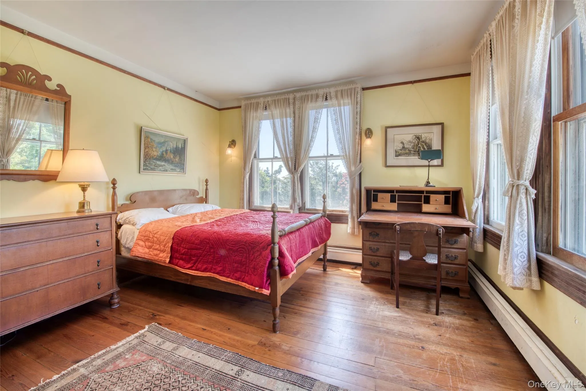 3rd bedroom with desk 3rd bedroom with desk