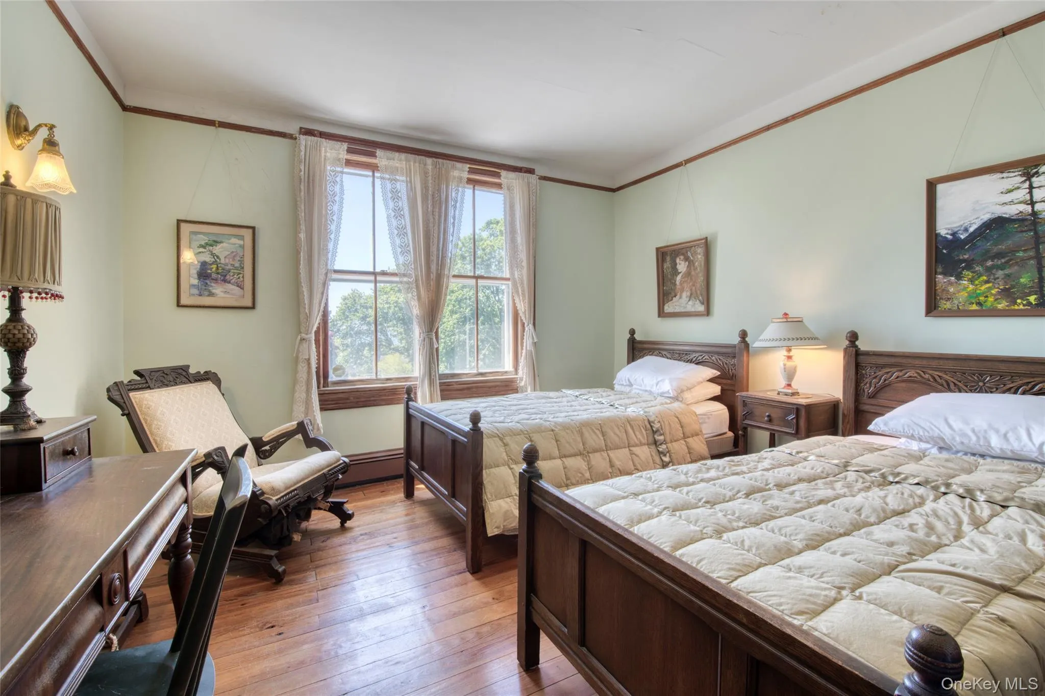 4th bedroom with desk 4th bedroom with desk