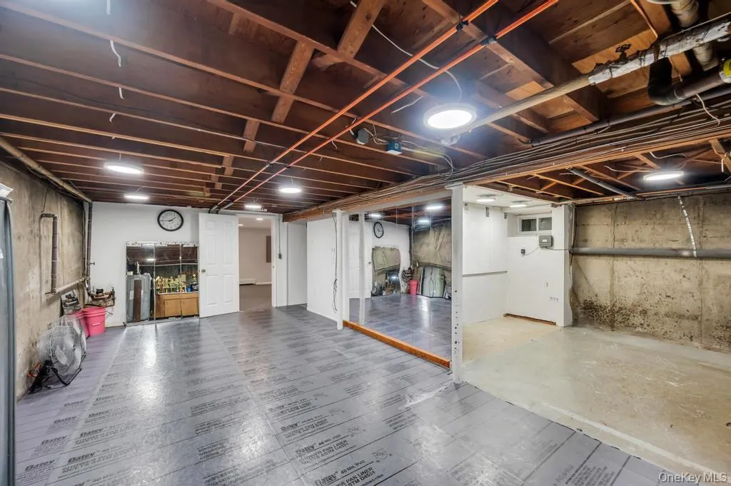 8 Camille Lane, Islip, NY, 3 Bedrooms Bedrooms, 7 Rooms Rooms,2 BathroomsBathrooms,Residential,For Rent,Camille,0,1006895 8 Camille Lane, Islip, NY, 3 Bedrooms Bedrooms, 7 Rooms Rooms,2 BathroomsBathrooms,Residential,For Rent,Camille,0,1006895