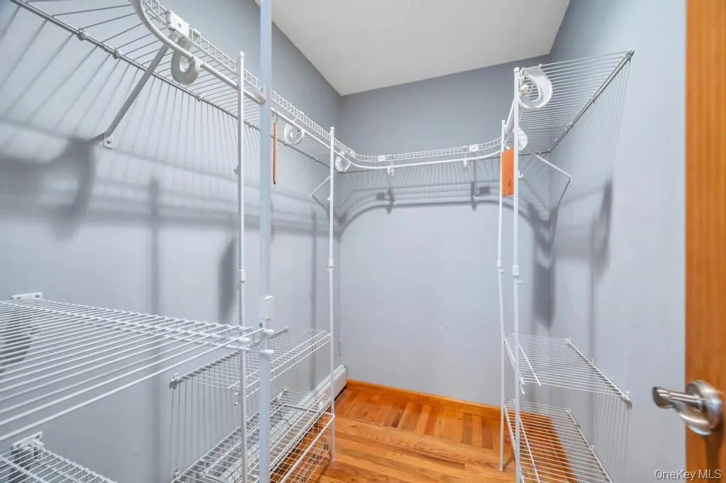 8 Camille Lane, Islip, NY, 3 Bedrooms Bedrooms, 7 Rooms Rooms,2 BathroomsBathrooms,Residential,For Rent,Camille,0,1006895 8 Camille Lane, Islip, NY, 3 Bedrooms Bedrooms, 7 Rooms Rooms,2 BathroomsBathrooms,Residential,For Rent,Camille,0,1006895