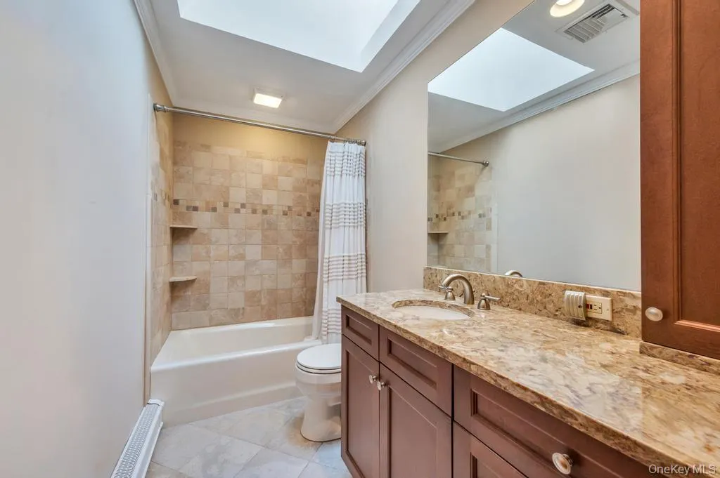 8 Camille Lane, Islip, NY, 3 Bedrooms Bedrooms, 7 Rooms Rooms,2 BathroomsBathrooms,Residential,For Rent,Camille,0,1006895 8 Camille Lane, Islip, NY, 3 Bedrooms Bedrooms, 7 Rooms Rooms,2 BathroomsBathrooms,Residential,For Rent,Camille,0,1006895