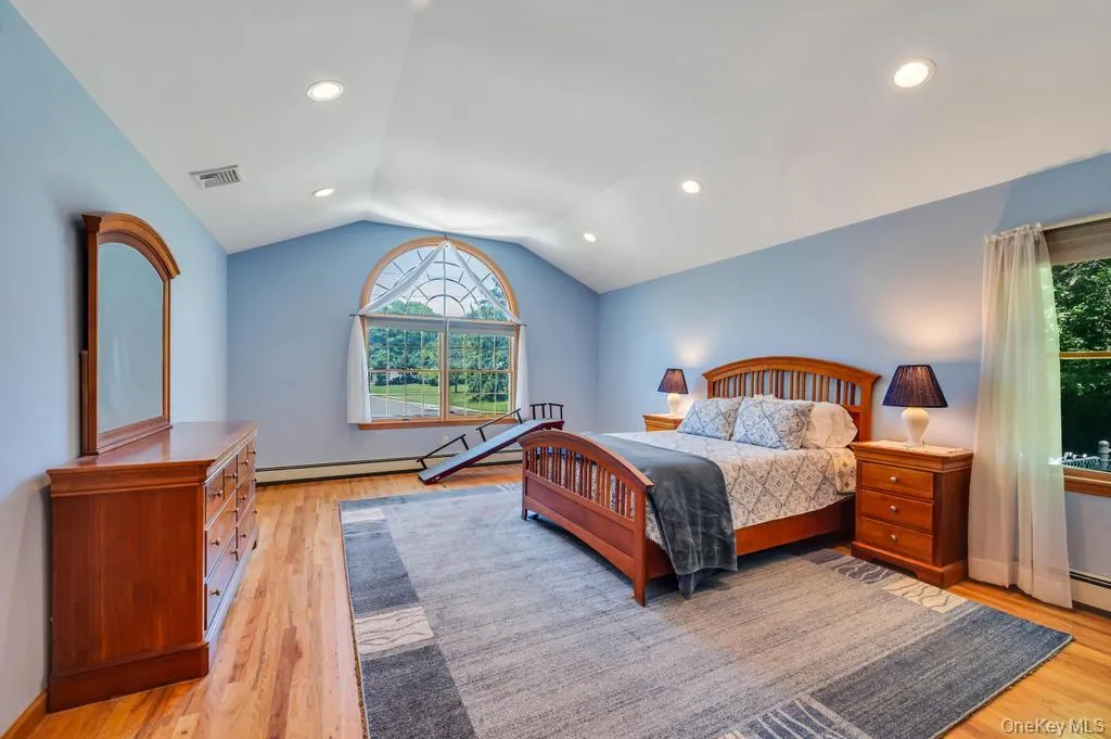 8 Camille Lane, Islip, NY, 3 Bedrooms Bedrooms, 7 Rooms Rooms,2 BathroomsBathrooms,Residential,For Rent,Camille,0,1006895 8 Camille Lane, Islip, NY, 3 Bedrooms Bedrooms, 7 Rooms Rooms,2 BathroomsBathrooms,Residential,For Rent,Camille,0,1006895