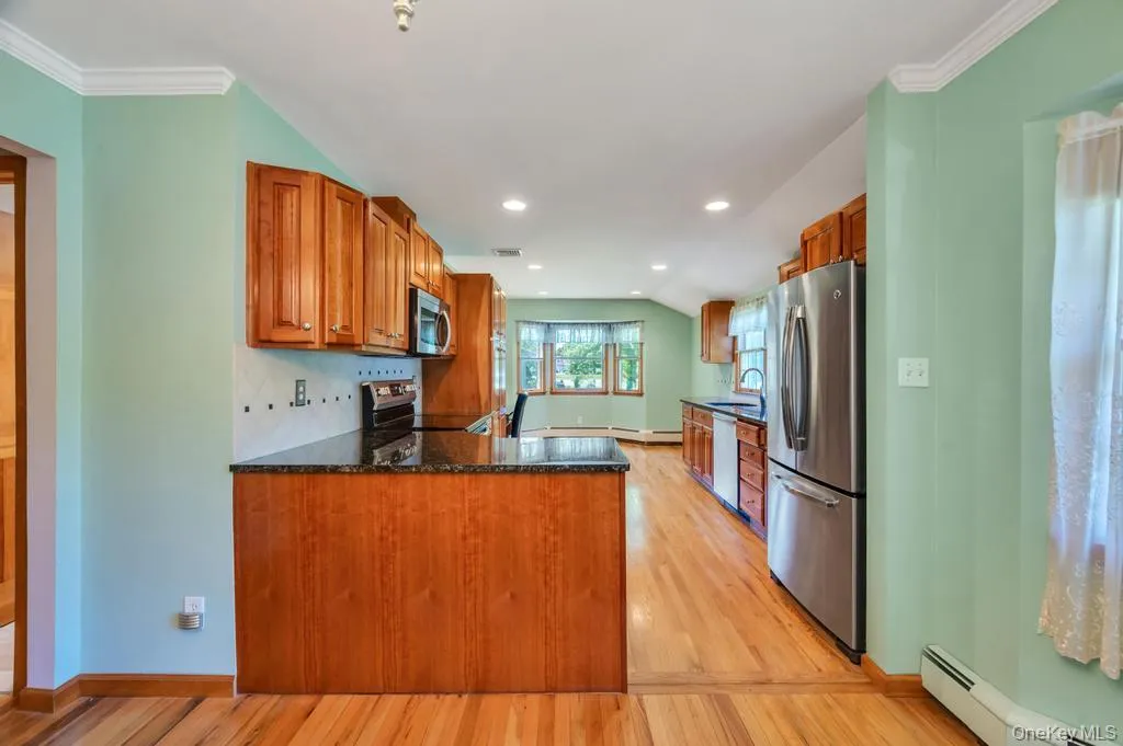 8 Camille Lane, Islip, NY, 3 Bedrooms Bedrooms, 7 Rooms Rooms,2 BathroomsBathrooms,Residential,For Rent,Camille,0,1006895 8 Camille Lane, Islip, NY, 3 Bedrooms Bedrooms, 7 Rooms Rooms,2 BathroomsBathrooms,Residential,For Rent,Camille,0,1006895