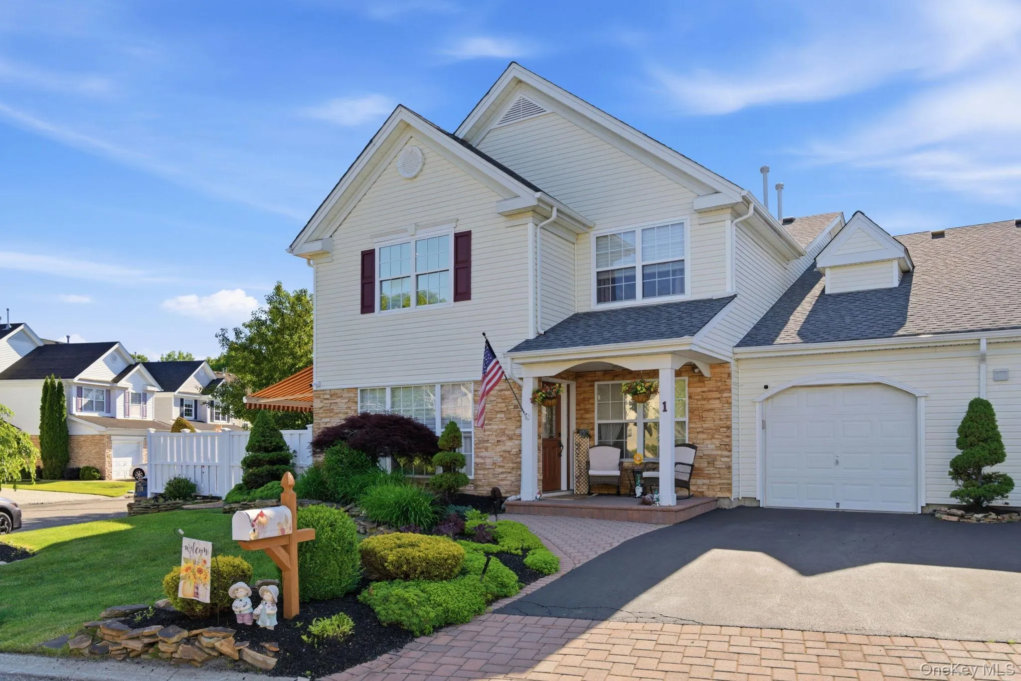 1 Robert Lane, Brookhaven, NY, 2 Bedrooms Bedrooms, 6 Rooms Rooms,2 BathroomsBathrooms,Residential,For Rent,Robert,0,1006900 1 Robert Lane, Brookhaven, NY, 2 Bedrooms Bedrooms, 6 Rooms Rooms,2 BathroomsBathrooms,Residential,For Rent,Robert,0,1006900