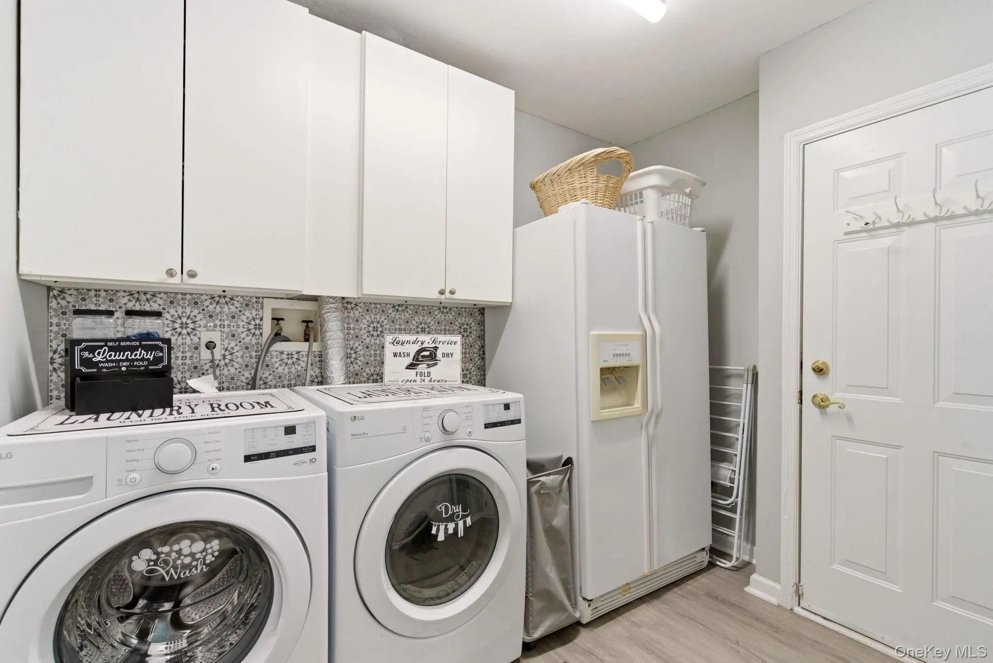 1 Robert Lane, Brookhaven, NY, 2 Bedrooms Bedrooms, 6 Rooms Rooms,2 BathroomsBathrooms,Residential,For Rent,Robert,0,1006900 1 Robert Lane, Brookhaven, NY, 2 Bedrooms Bedrooms, 6 Rooms Rooms,2 BathroomsBathrooms,Residential,For Rent,Robert,0,1006900