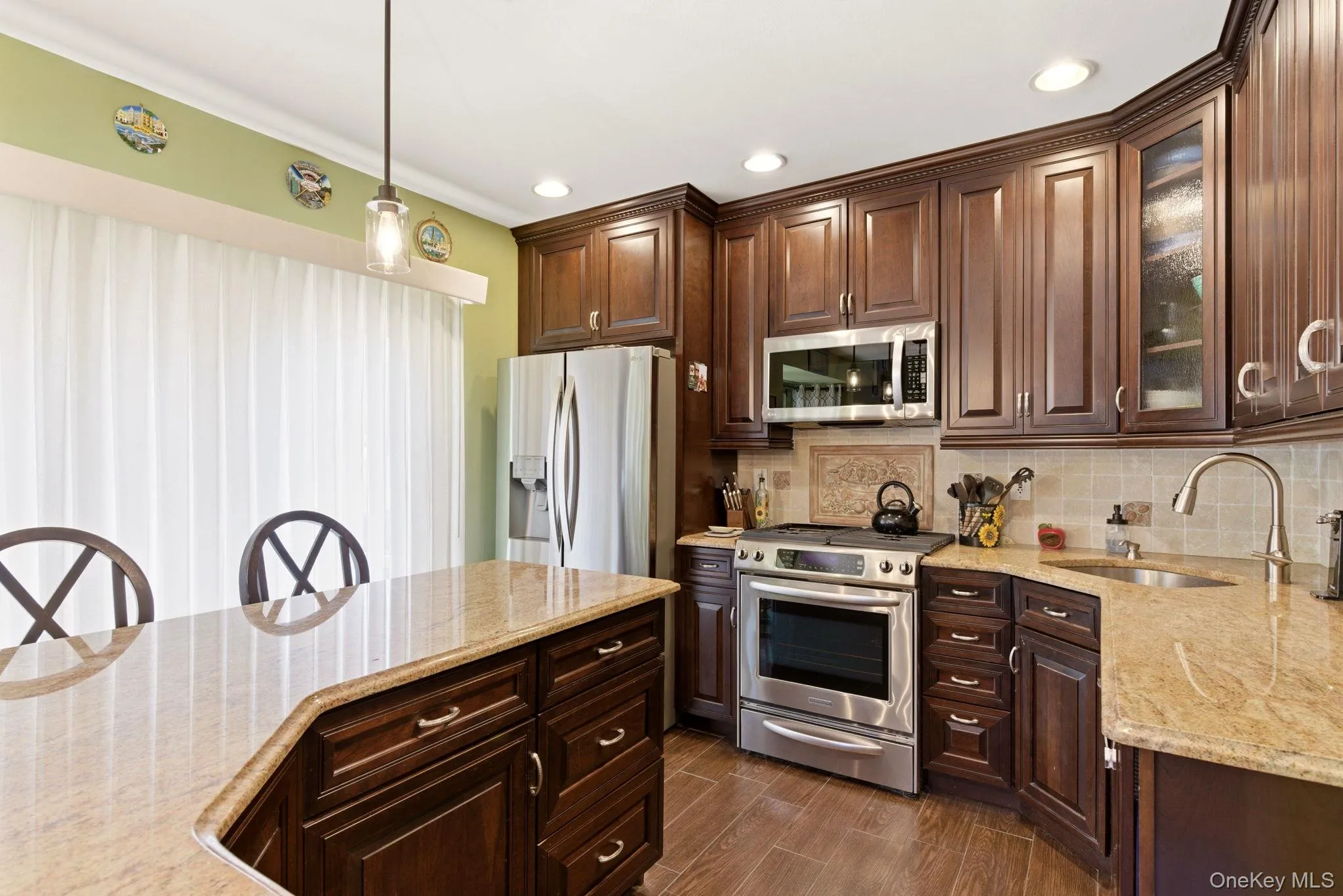 1 Robert Lane, Brookhaven, NY, 2 Bedrooms Bedrooms, 6 Rooms Rooms,2 BathroomsBathrooms,Residential,For Rent,Robert,0,1006900 1 Robert Lane, Brookhaven, NY, 2 Bedrooms Bedrooms, 6 Rooms Rooms,2 BathroomsBathrooms,Residential,For Rent,Robert,0,1006900
