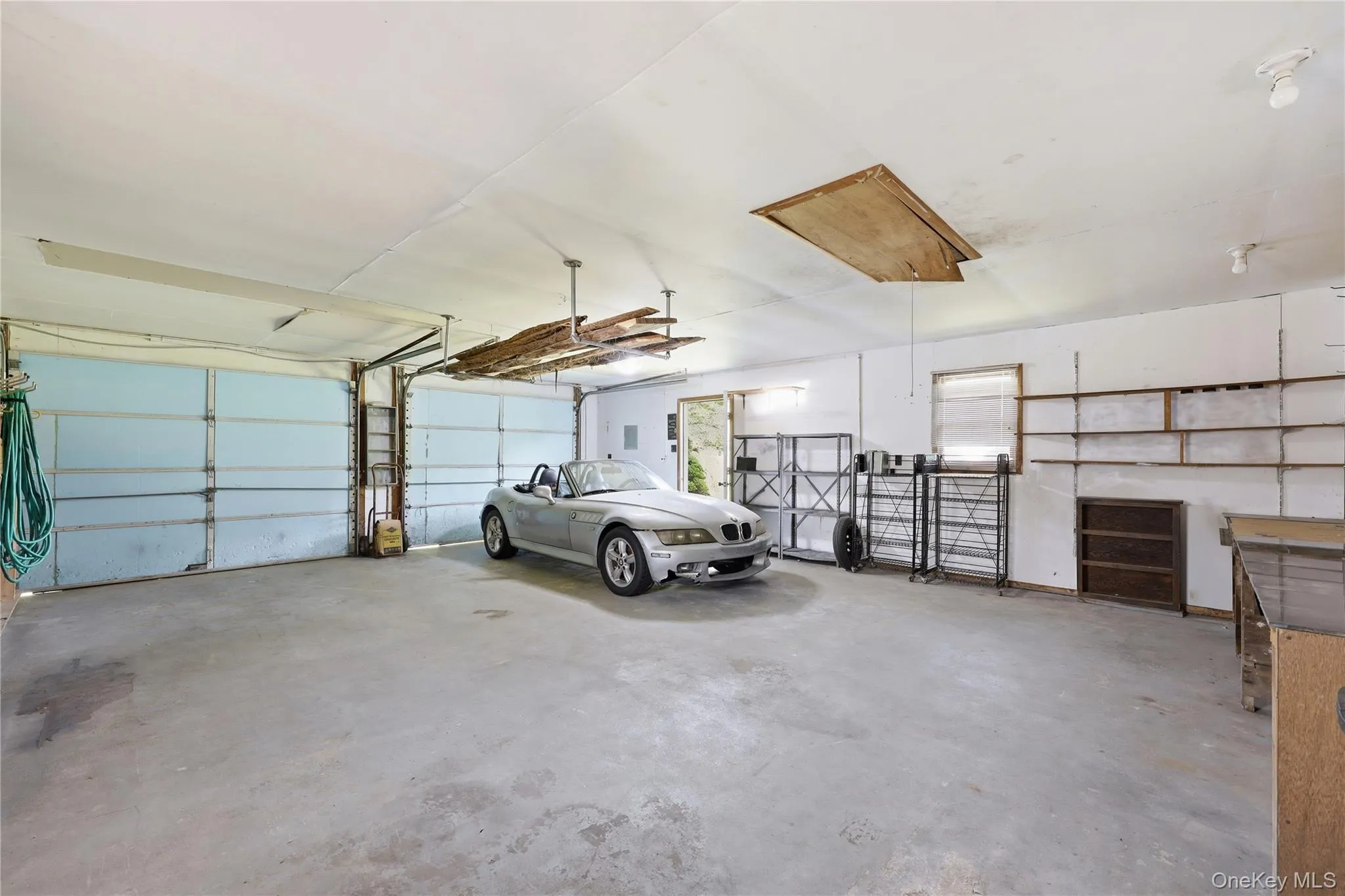 Detached 2 car garage. Detached 2 car garage.