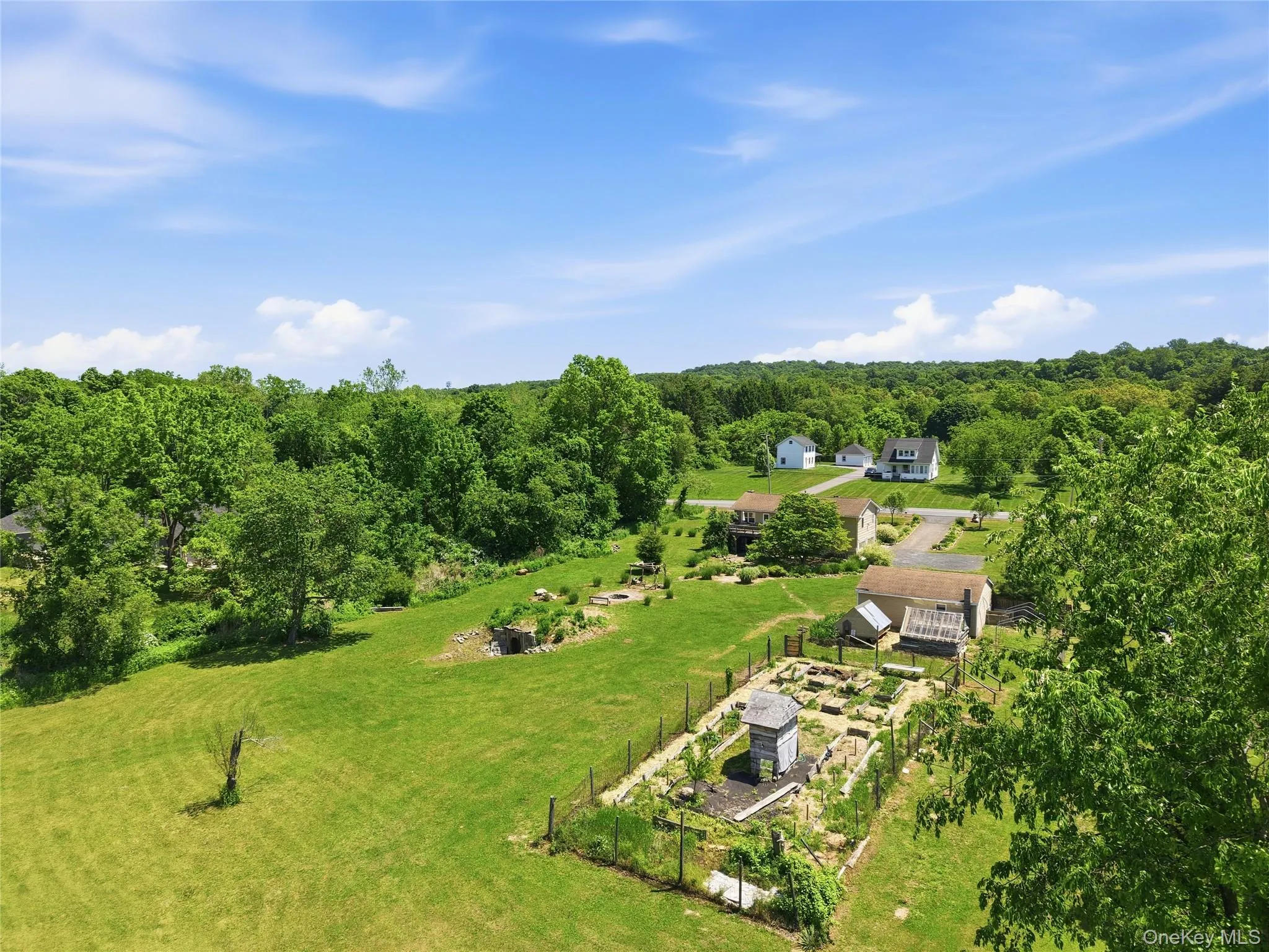 347 Plains Road, Shawangunk, NY, 3 Bedrooms Bedrooms, 7 Rooms Rooms,1 BathroomBathrooms,Residential,For Rent,Plains,0,1006902 347 Plains Road, Shawangunk, NY, 3 Bedrooms Bedrooms, 7 Rooms Rooms,1 BathroomBathrooms,Residential,For Rent,Plains,0,1006902