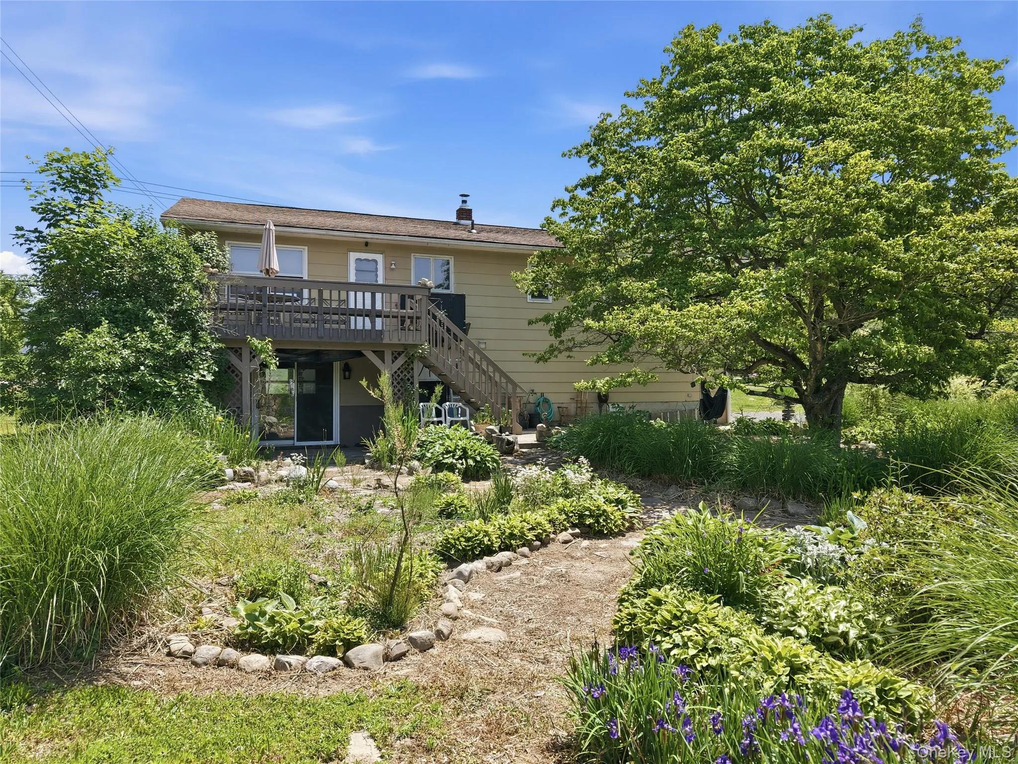 347 Plains Road, Shawangunk, NY, 3 Bedrooms Bedrooms, 7 Rooms Rooms,1 BathroomBathrooms,Residential,For Rent,Plains,0,1006902 347 Plains Road, Shawangunk, NY, 3 Bedrooms Bedrooms, 7 Rooms Rooms,1 BathroomBathrooms,Residential,For Rent,Plains,0,1006902