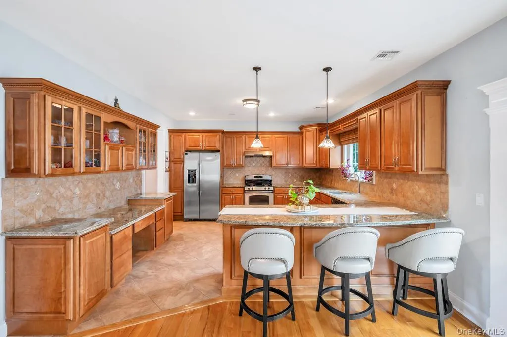 14 Kent Road, Hempstead, NY, 4 Bedrooms Bedrooms, 10 Rooms Rooms,2 BathroomsBathrooms,Residential,For Rent,Kent,0,1006915 14 Kent Road, Hempstead, NY, 4 Bedrooms Bedrooms, 10 Rooms Rooms,2 BathroomsBathrooms,Residential,For Rent,Kent,0,1006915