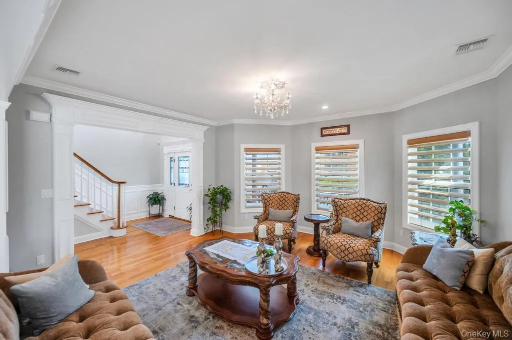 14 Kent Road, Hempstead, NY, 4 Bedrooms Bedrooms, 10 Rooms Rooms,2 BathroomsBathrooms,Residential,For Rent,Kent,0,1006915 14 Kent Road, Hempstead, NY, 4 Bedrooms Bedrooms, 10 Rooms Rooms,2 BathroomsBathrooms,Residential,For Rent,Kent,0,1006915