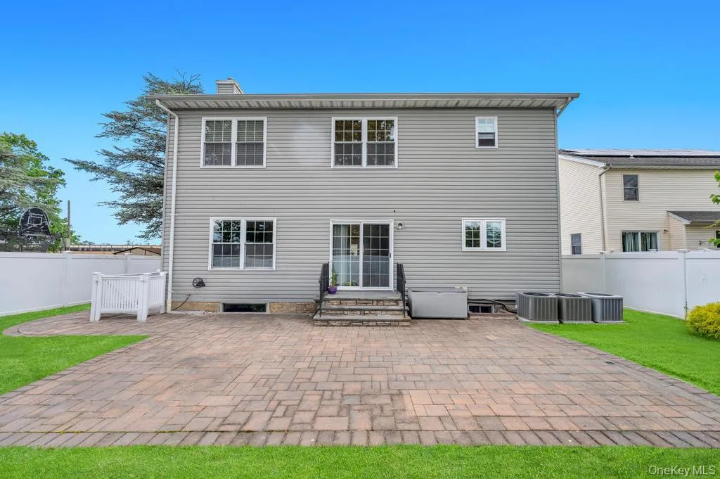 14 Kent Road, Hempstead, NY, 4 Bedrooms Bedrooms, 10 Rooms Rooms,2 BathroomsBathrooms,Residential,For Rent,Kent,0,1006915 14 Kent Road, Hempstead, NY, 4 Bedrooms Bedrooms, 10 Rooms Rooms,2 BathroomsBathrooms,Residential,For Rent,Kent,0,1006915