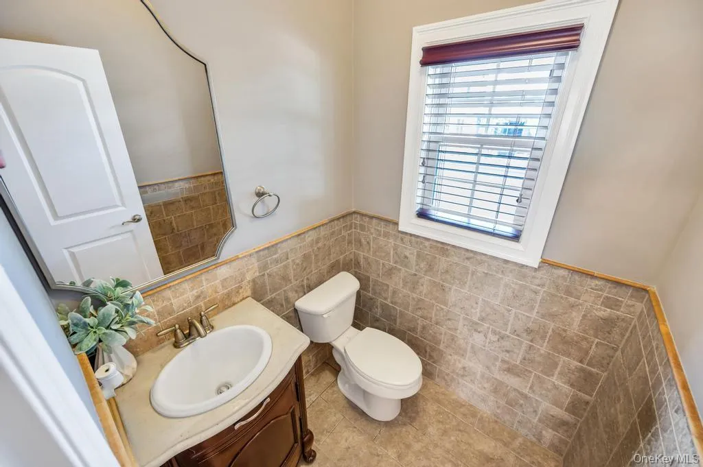 14 Kent Road, Hempstead, NY, 4 Bedrooms Bedrooms, 10 Rooms Rooms,2 BathroomsBathrooms,Residential,For Rent,Kent,0,1006915 14 Kent Road, Hempstead, NY, 4 Bedrooms Bedrooms, 10 Rooms Rooms,2 BathroomsBathrooms,Residential,For Rent,Kent,0,1006915